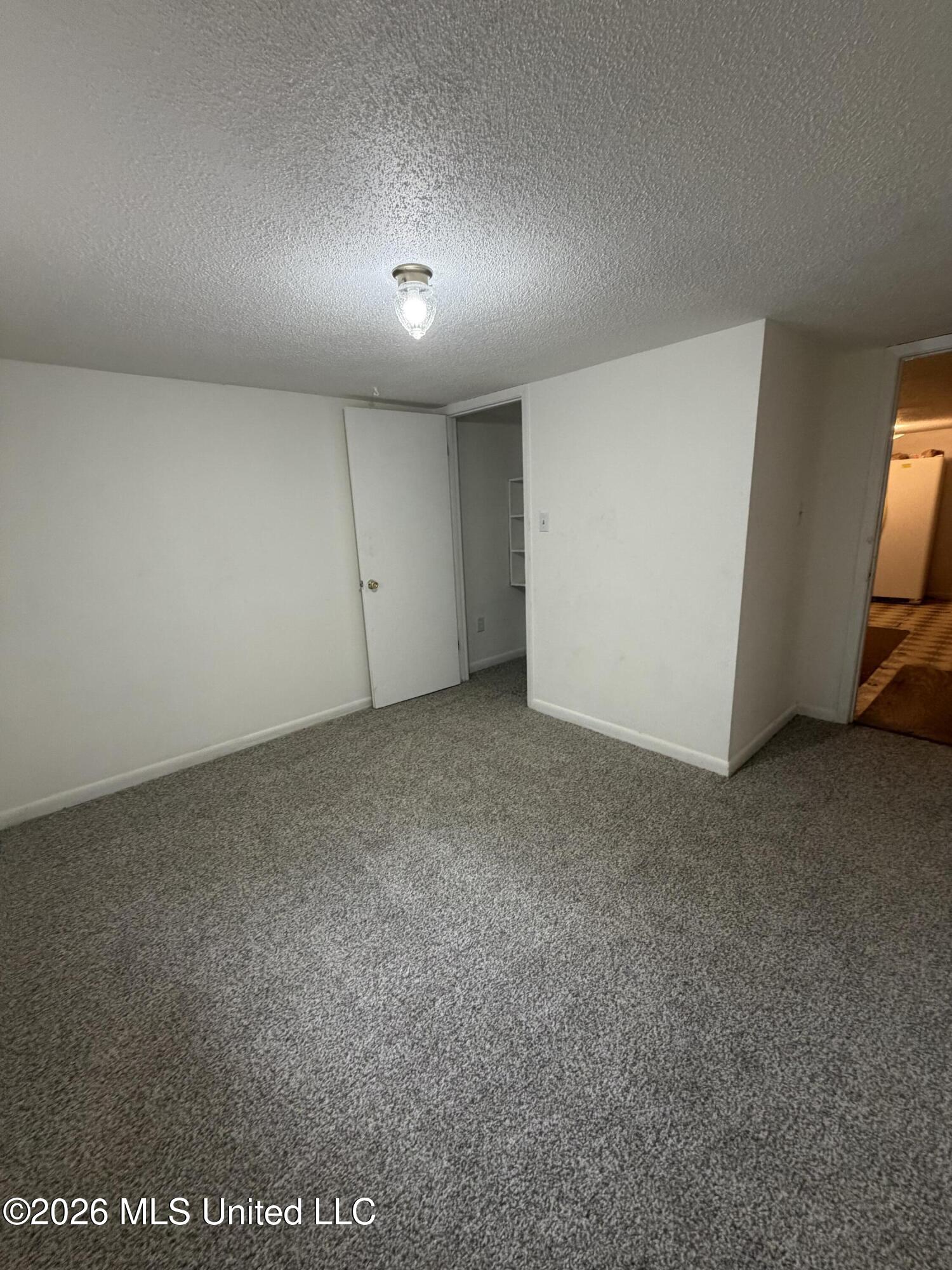 1022 Riverview Road Property Photo 6