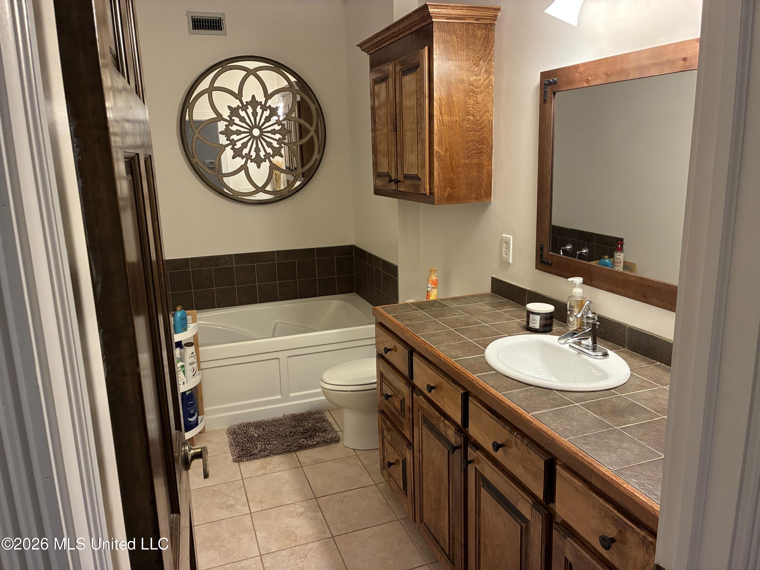 367 Highway 44 Property Photo 13