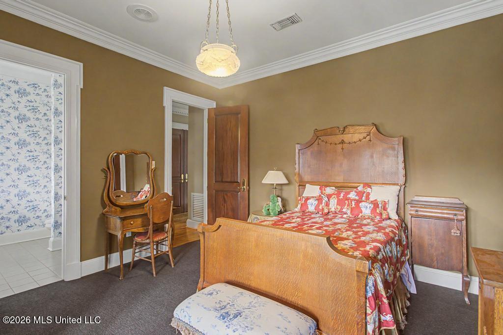 616 E Beach Boulevard Property Photo 42