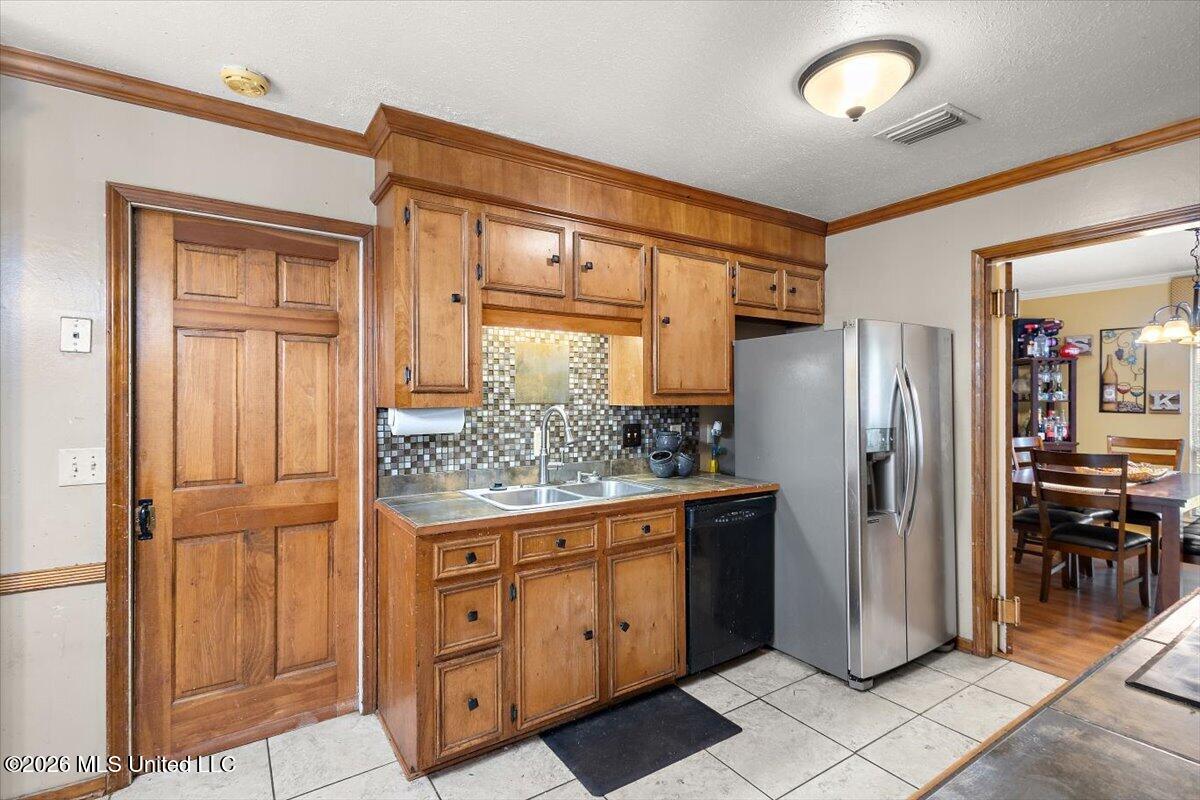 5207 Meadow Oaks Park Drive Property Photo 16