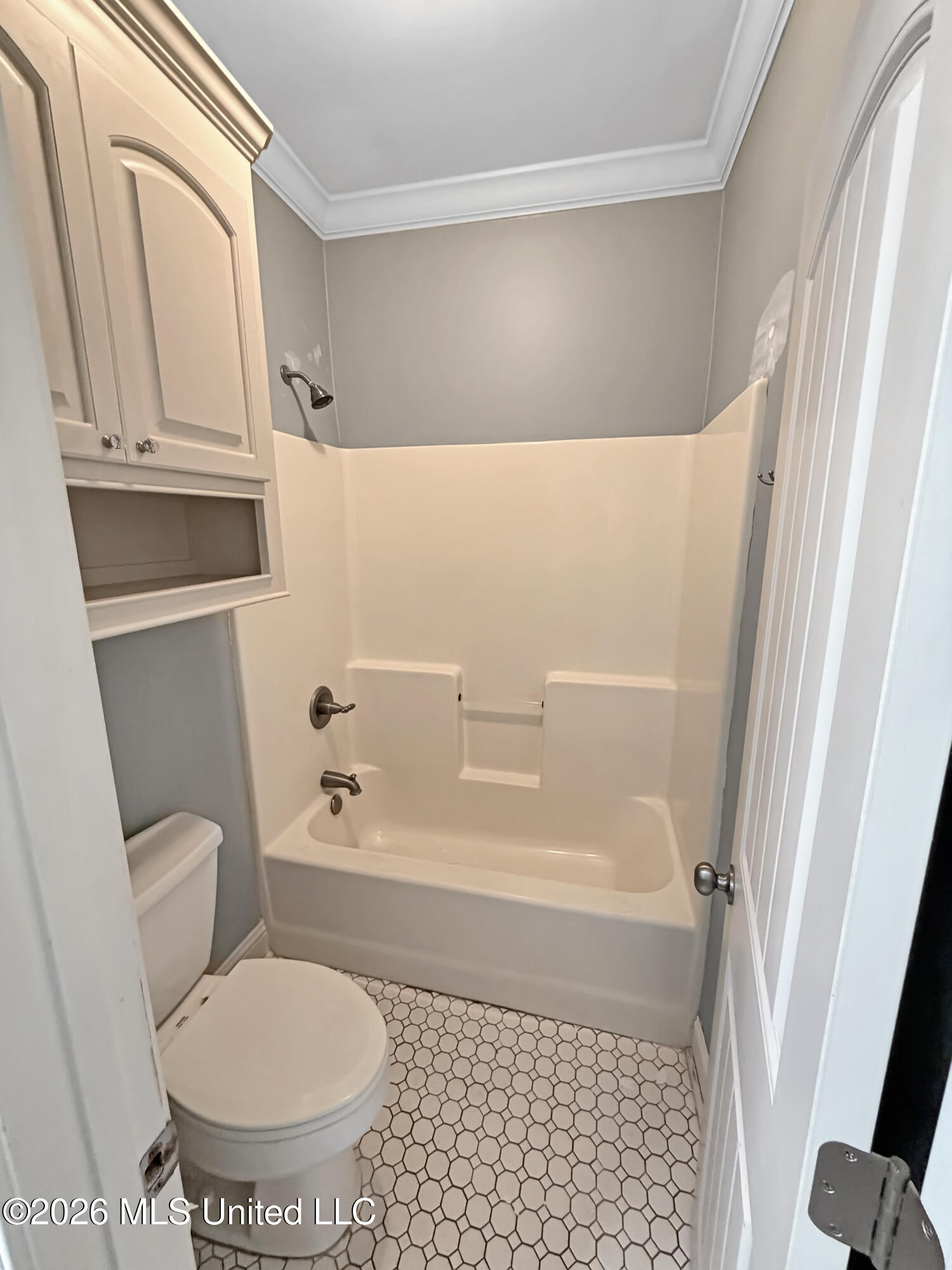 706 N Haven Place Property Photo 14