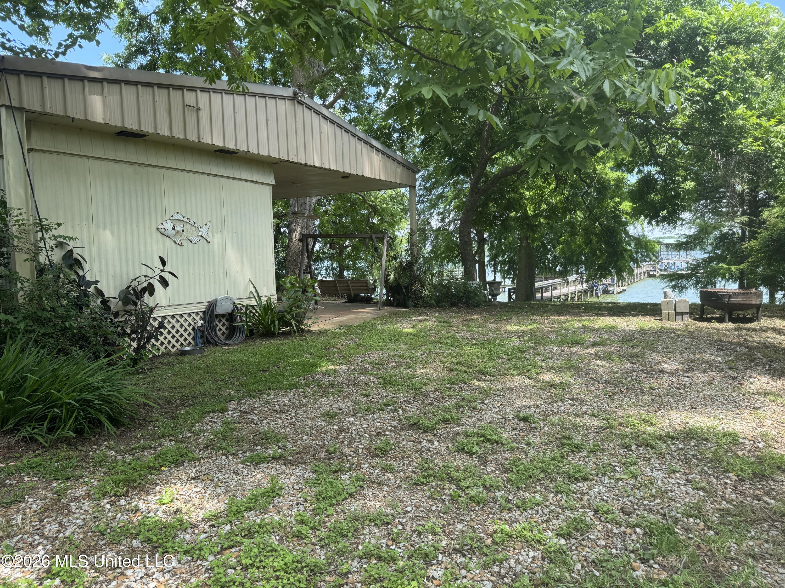 5043 Highway 568 Property Photo 41