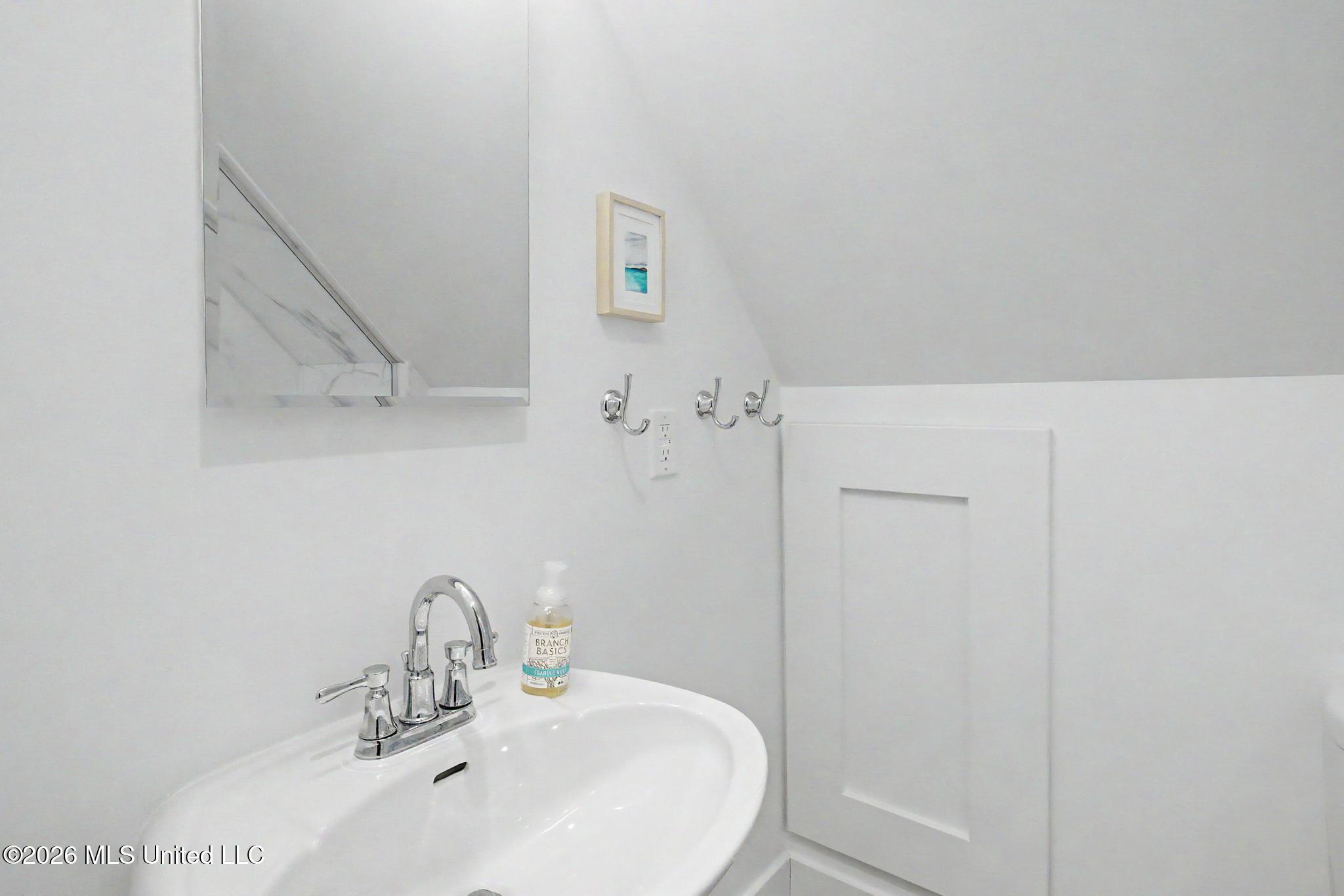 215 Blue Heron Cove Property Photo 38
