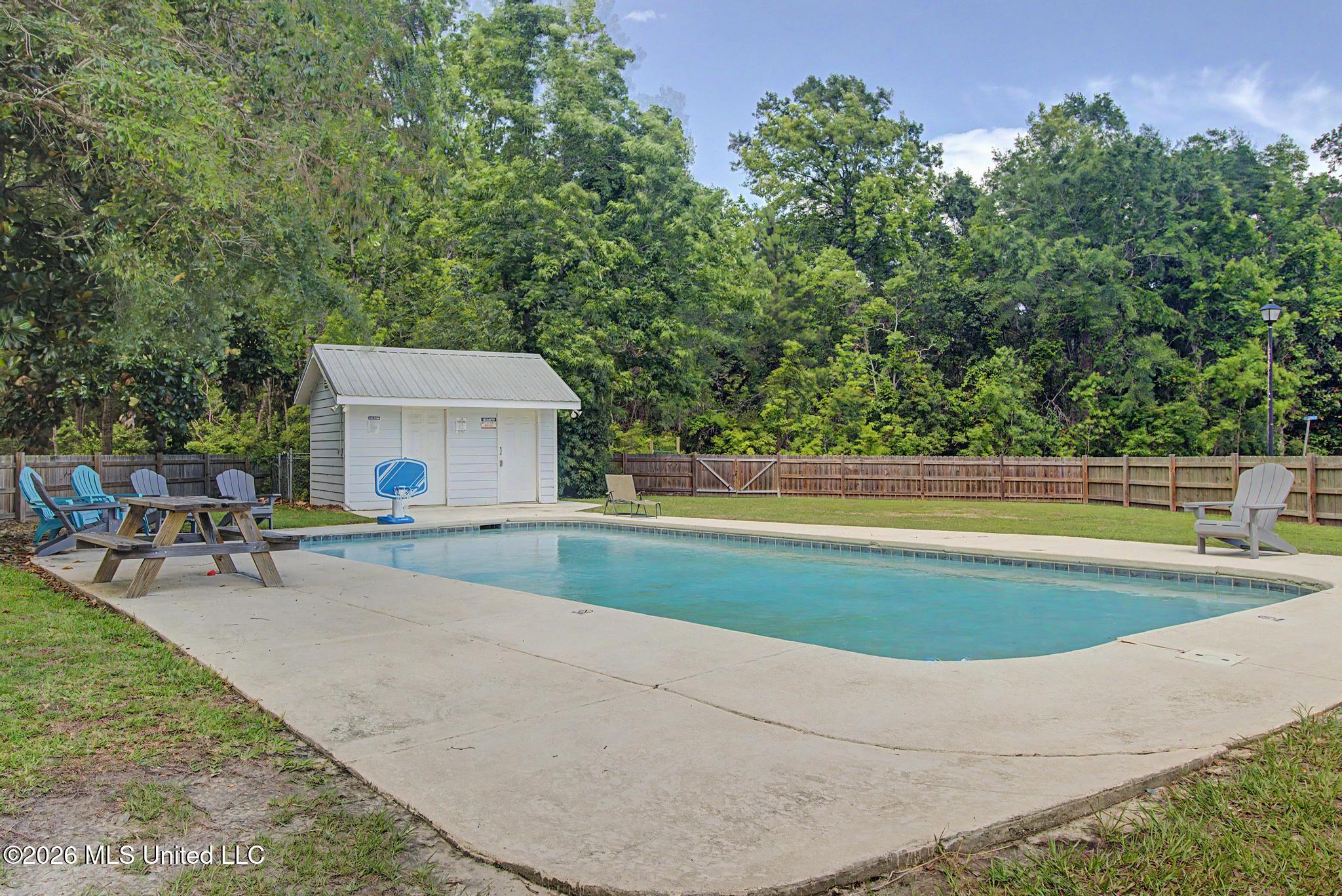 215 Blue Heron Cove Property Photo 42