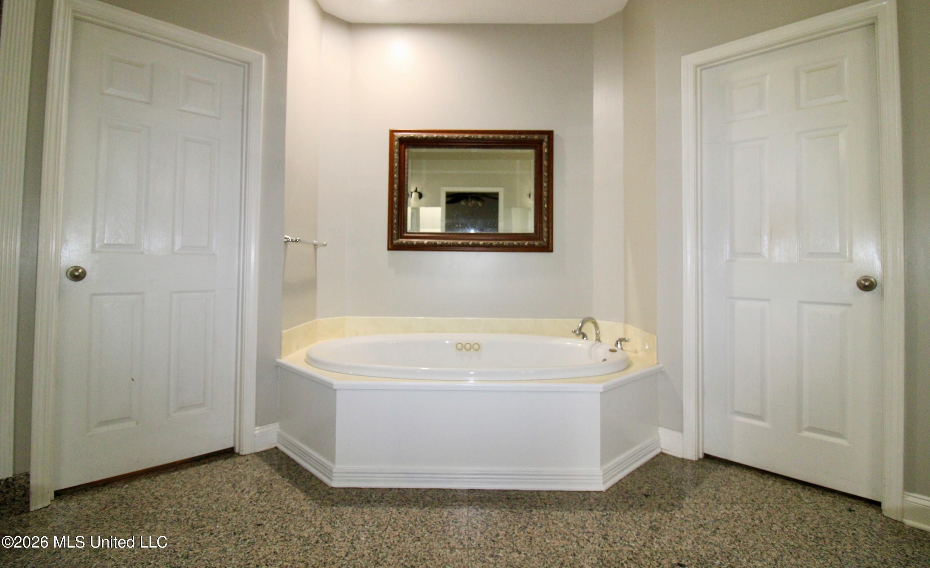 11281 Rd 468 Property Photo 36