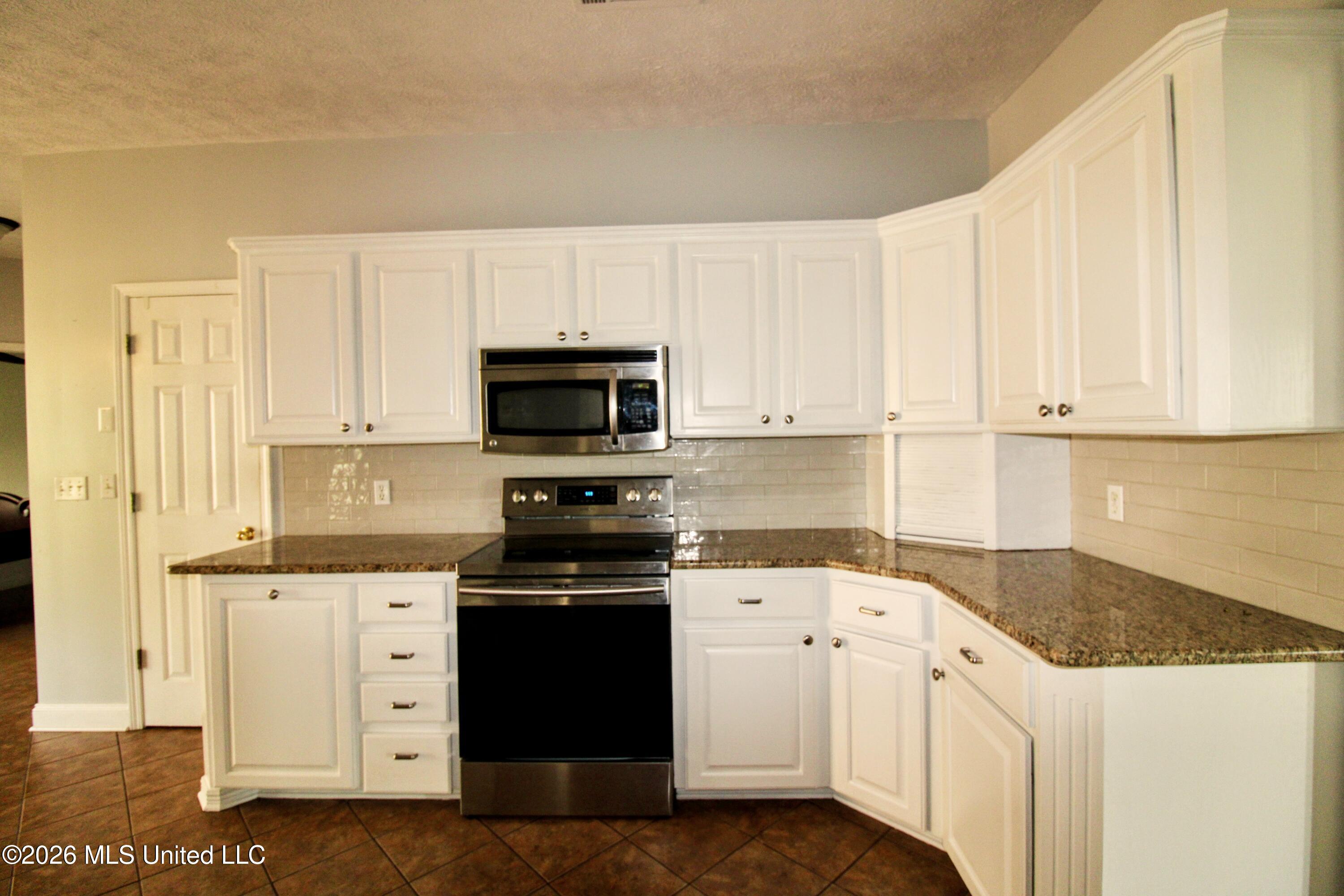 11281 Rd 468 Property Photo 42