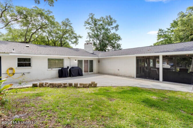 5913 David Davis Place Property Photo 4