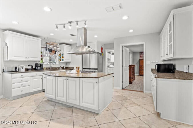5913 David Davis Place Property Photo 13