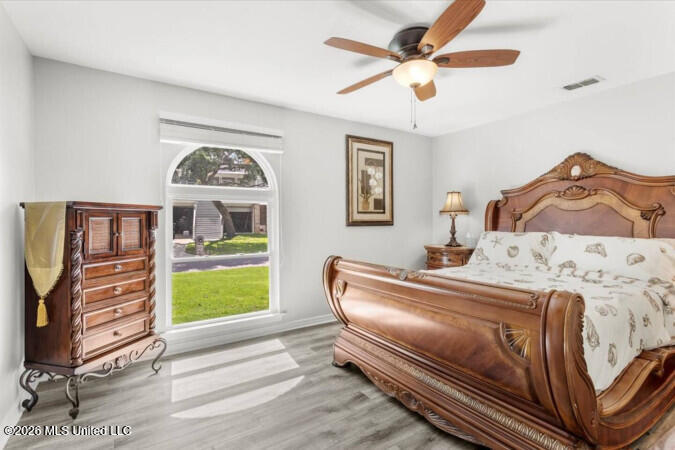 5913 David Davis Place Property Photo 24