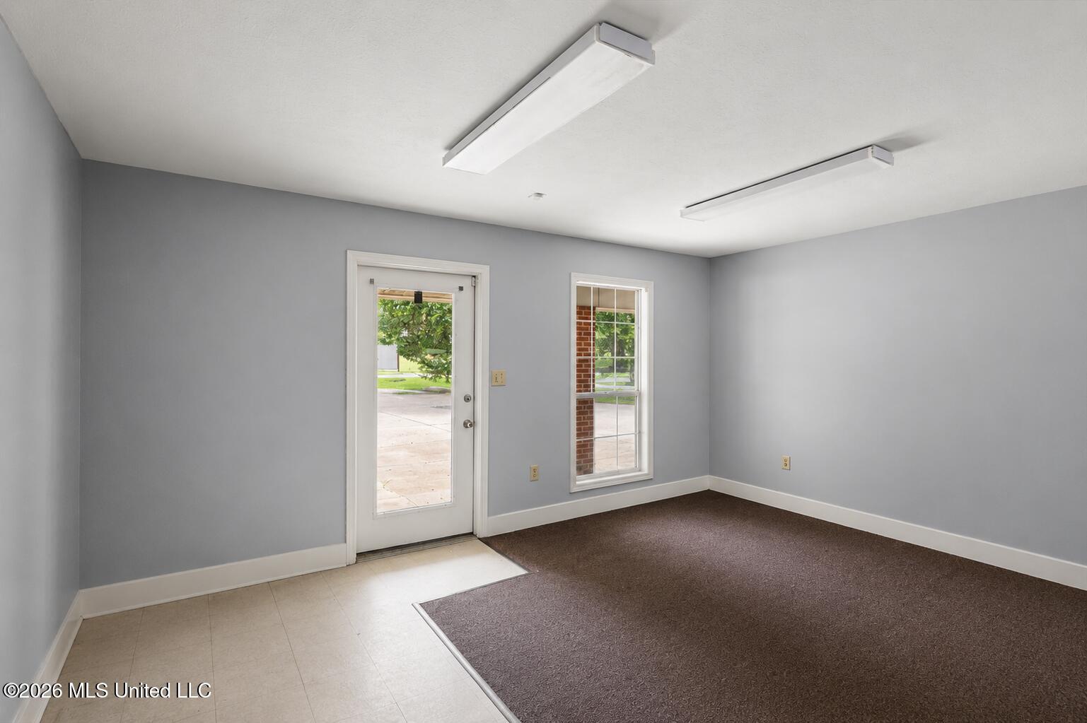 6644 Gary Road Property Photo 1