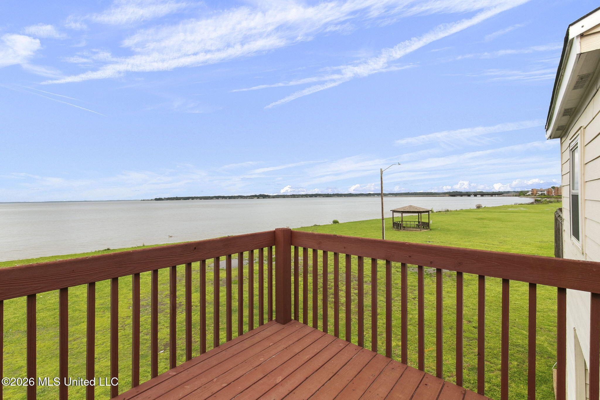 1056 Windrose Drive Property Photo 24