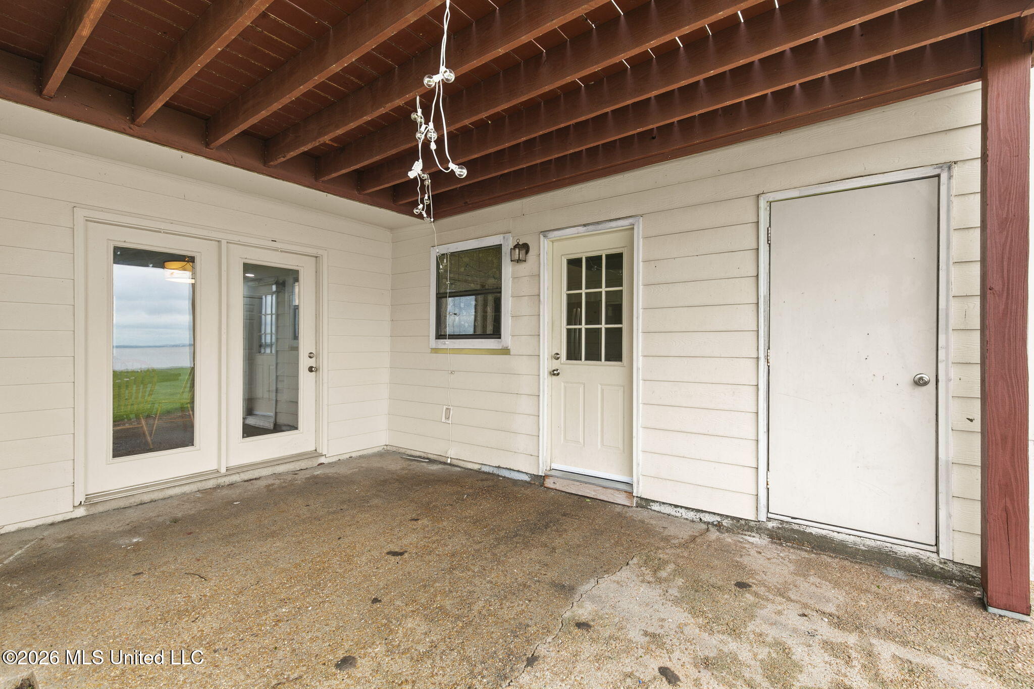 1056 Windrose Drive Property Photo 34