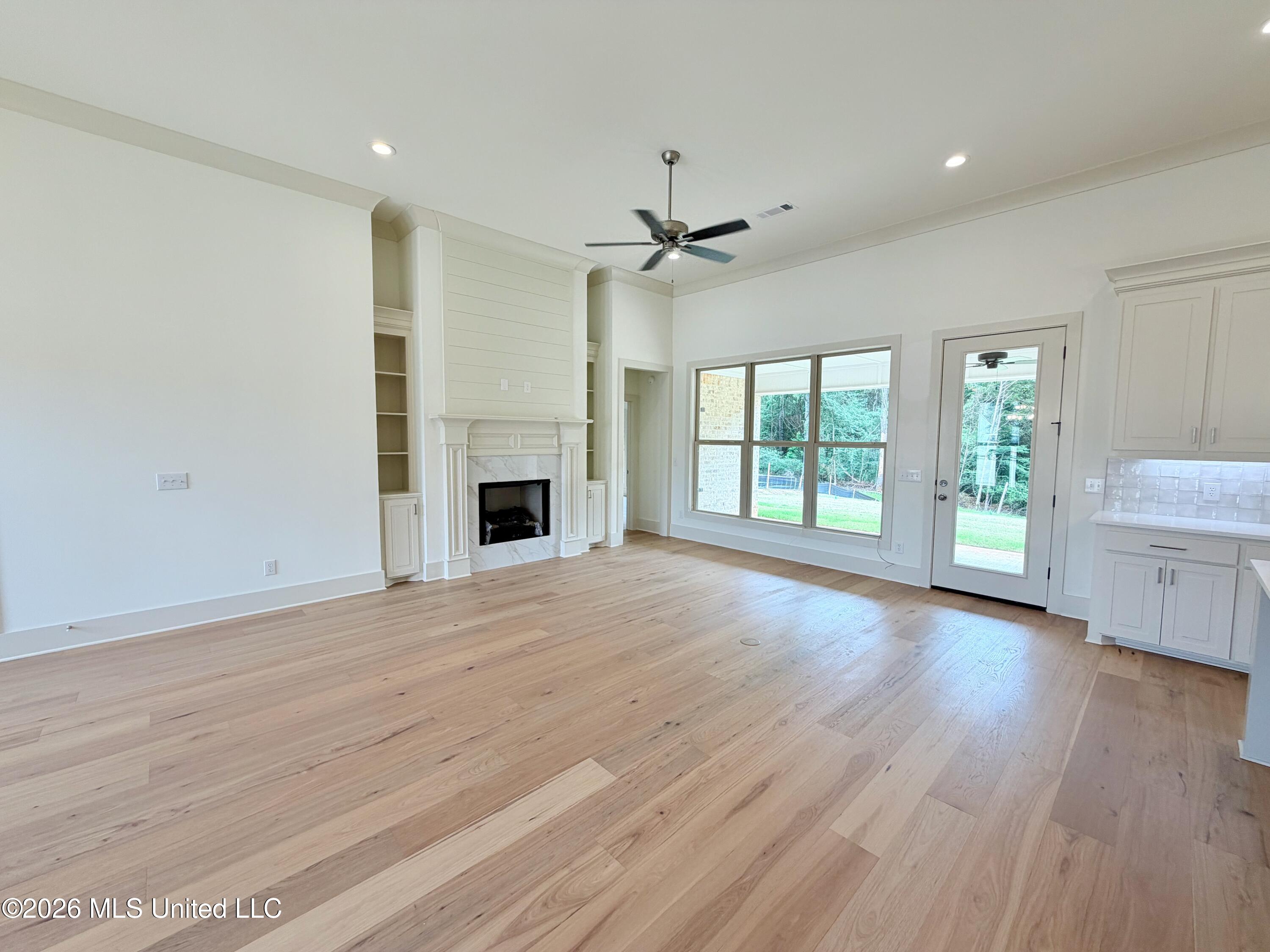 821 Thornberry Ridge Property Photo 8