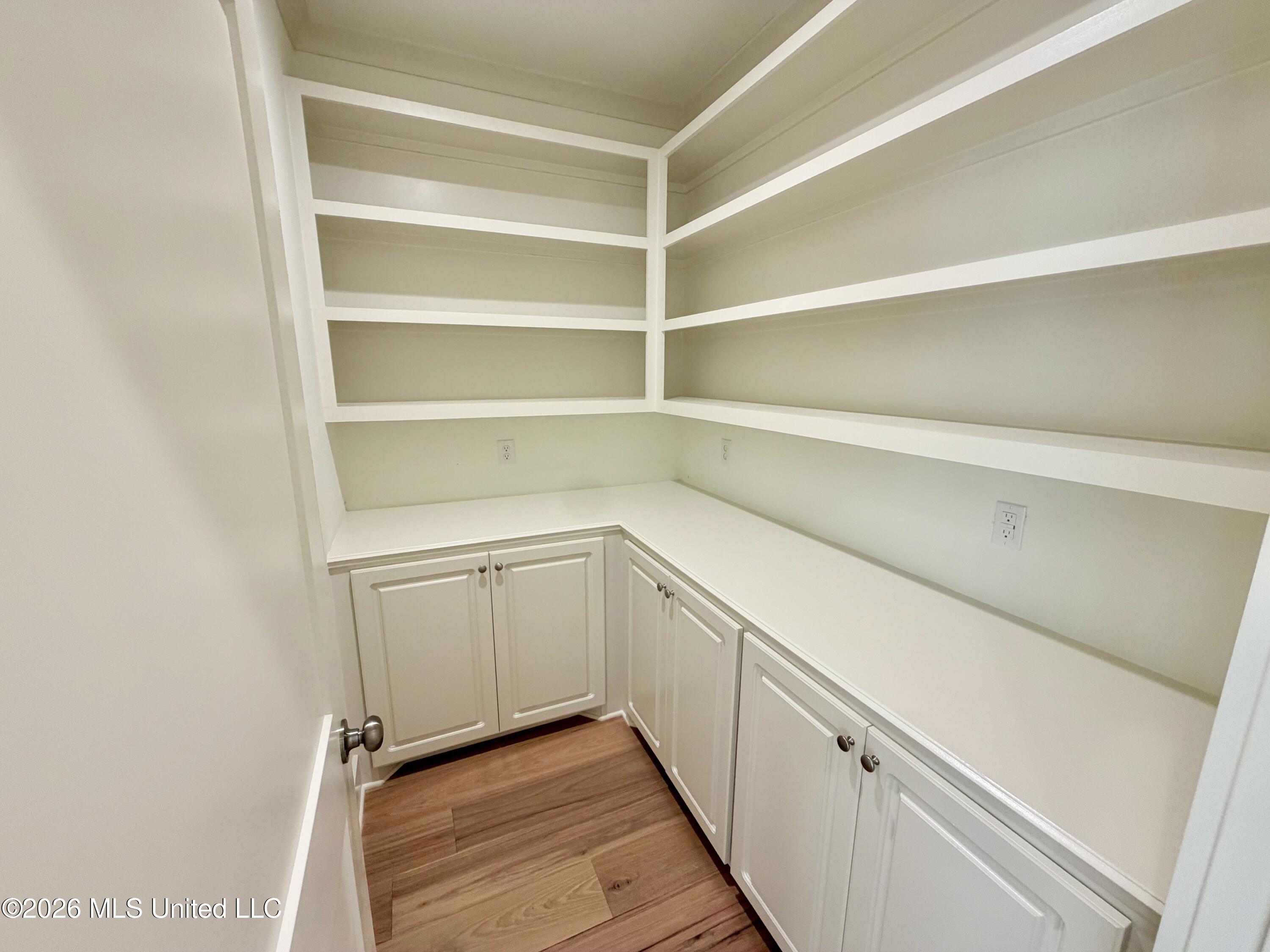 821 Thornberry Ridge Property Photo 15