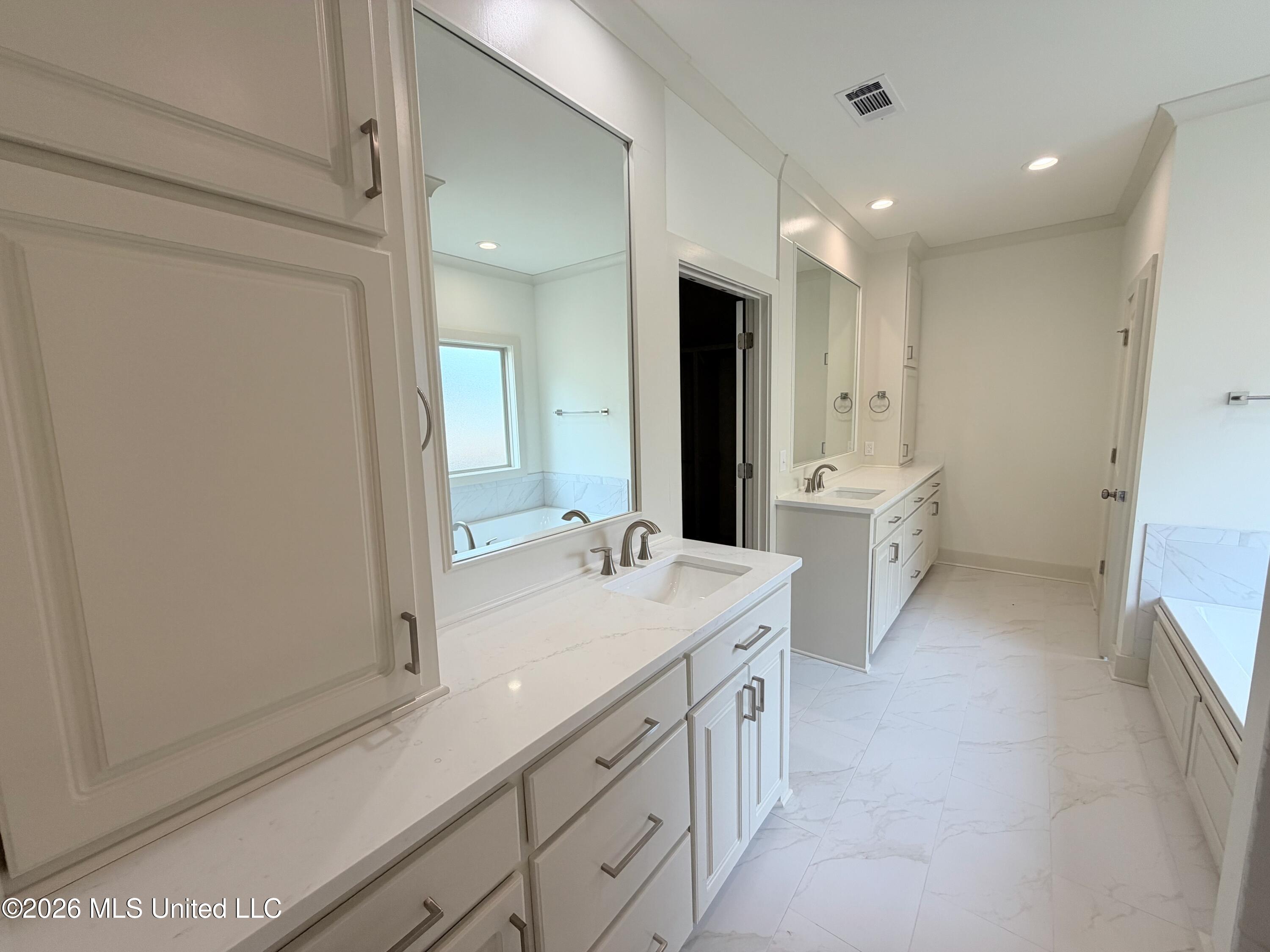 821 Thornberry Ridge Property Photo 28