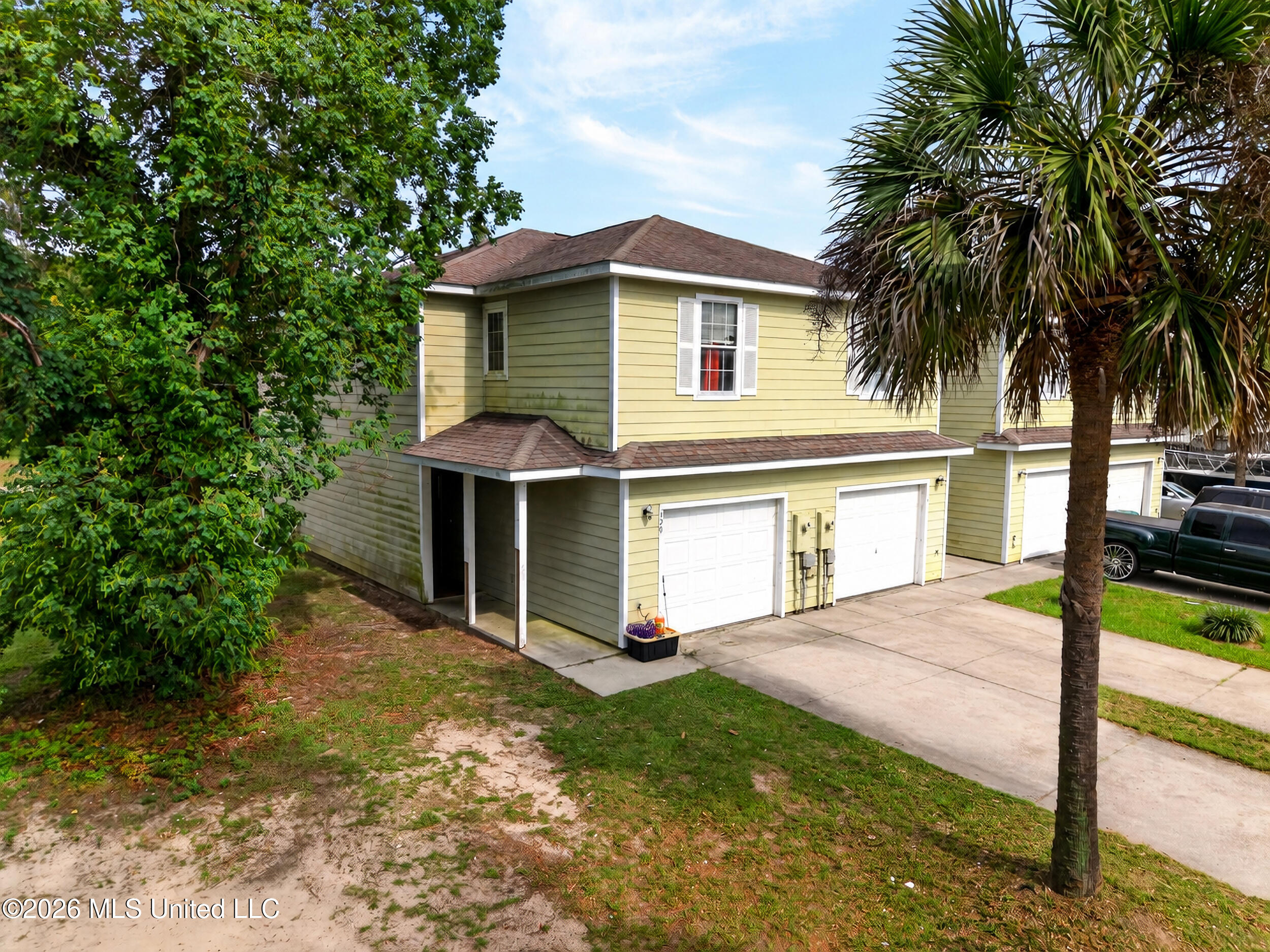 620 Layton Drive Property Photo 2