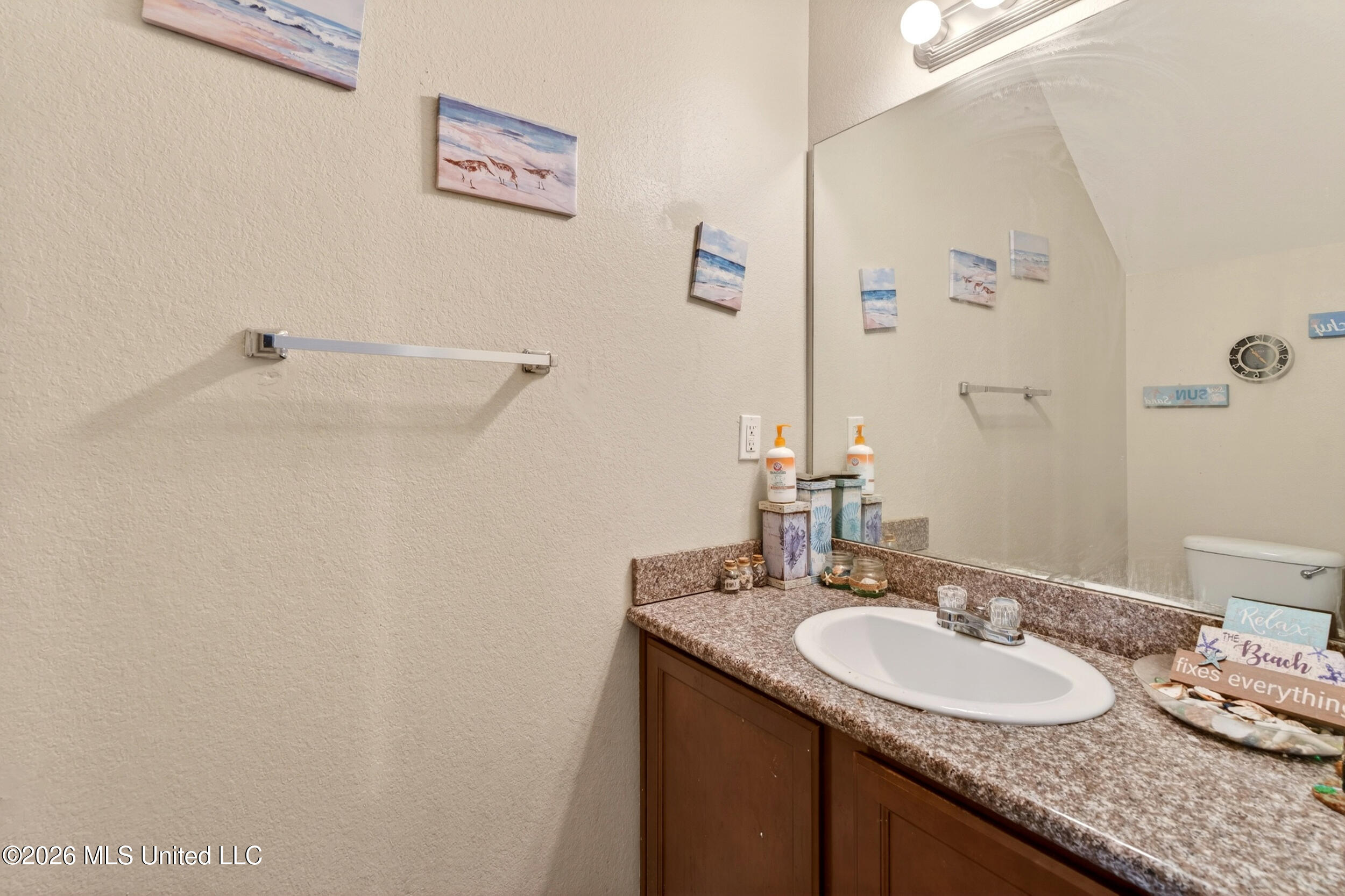 620 Layton Drive Property Photo 12
