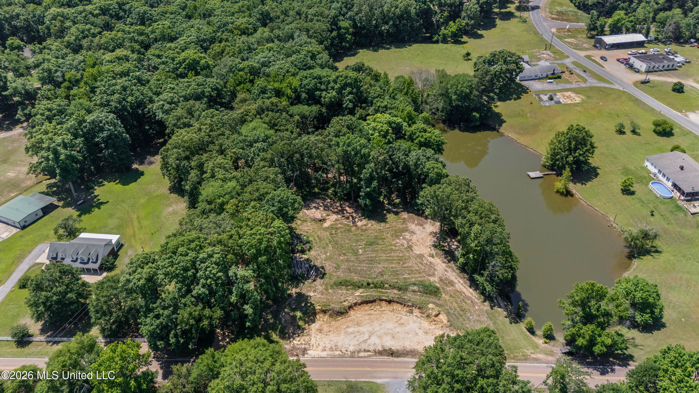 6851 Alphaba Road Property Photo 2