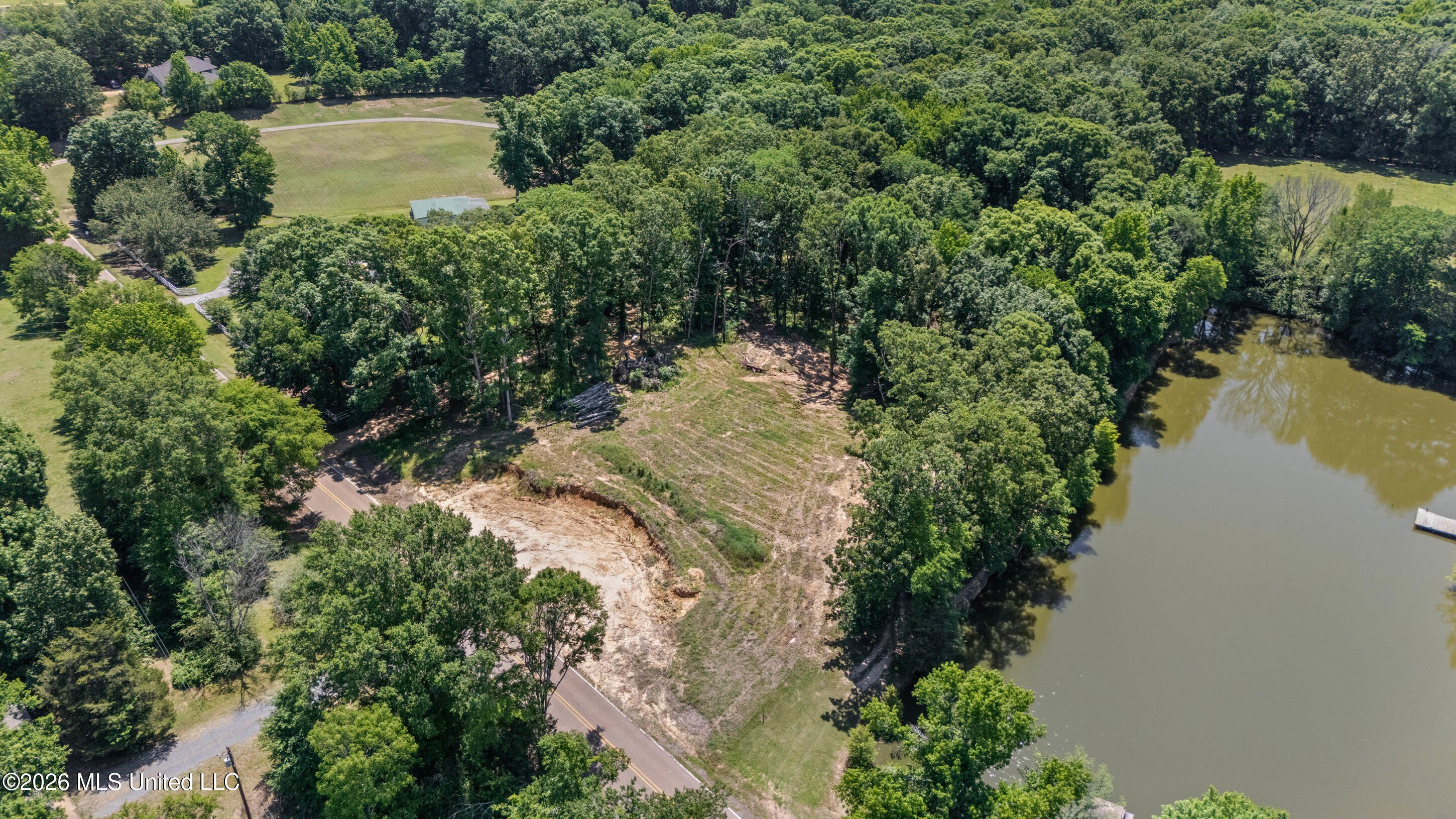 6851 Alphaba Road Property Photo 4