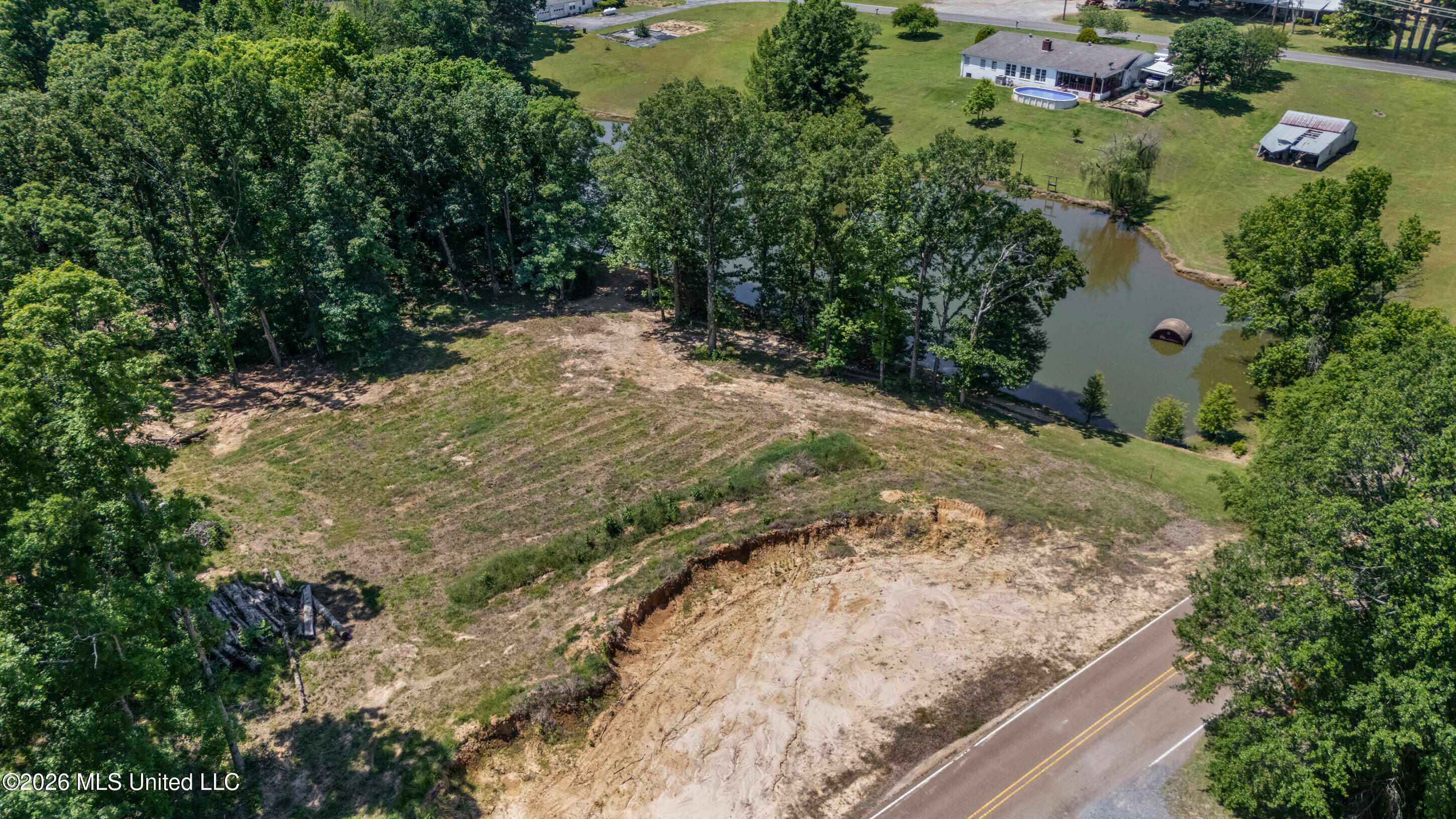 6851 Alphaba Road Property Photo 10