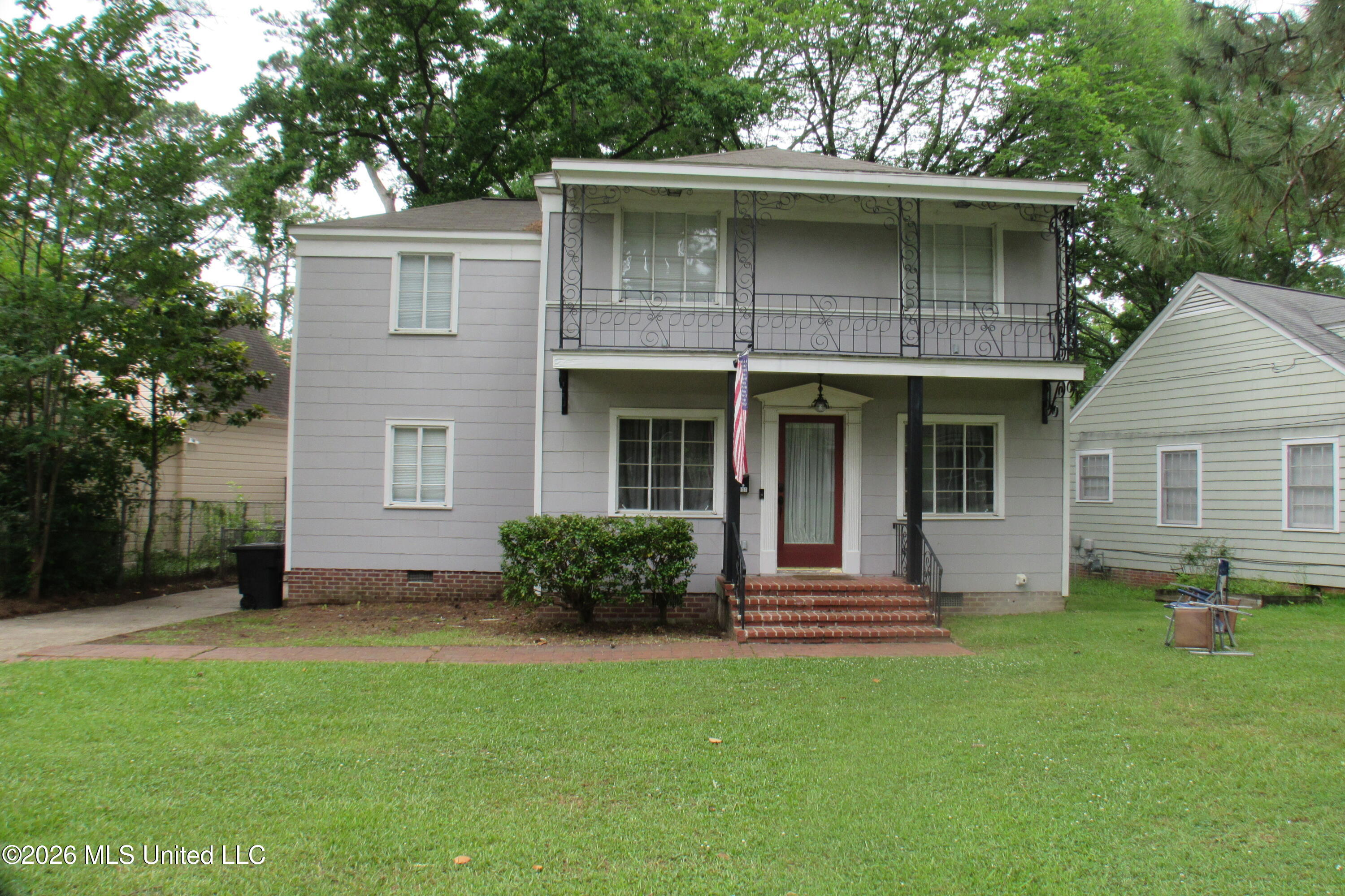 111 Pinehaven Drive Property Photo 4