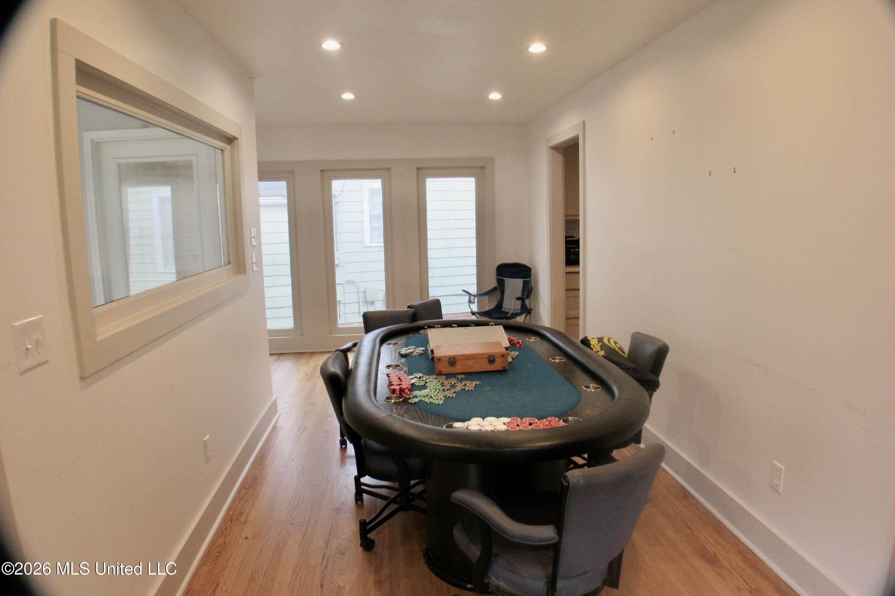 111 Pinehaven Drive Property Photo 8