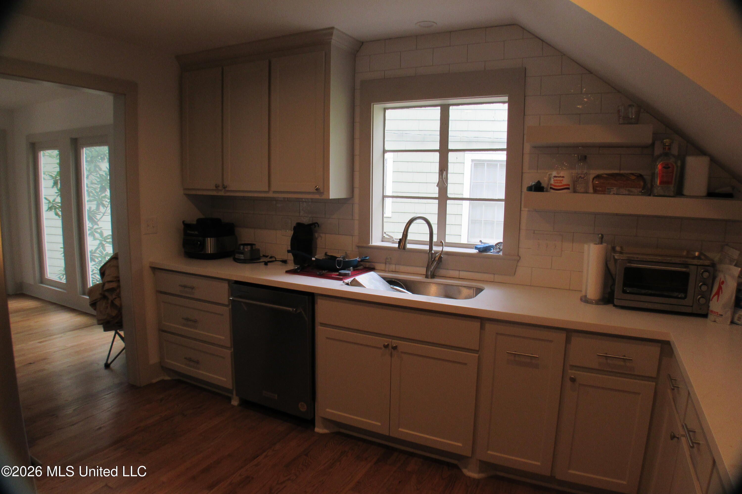111 Pinehaven Drive Property Photo 11