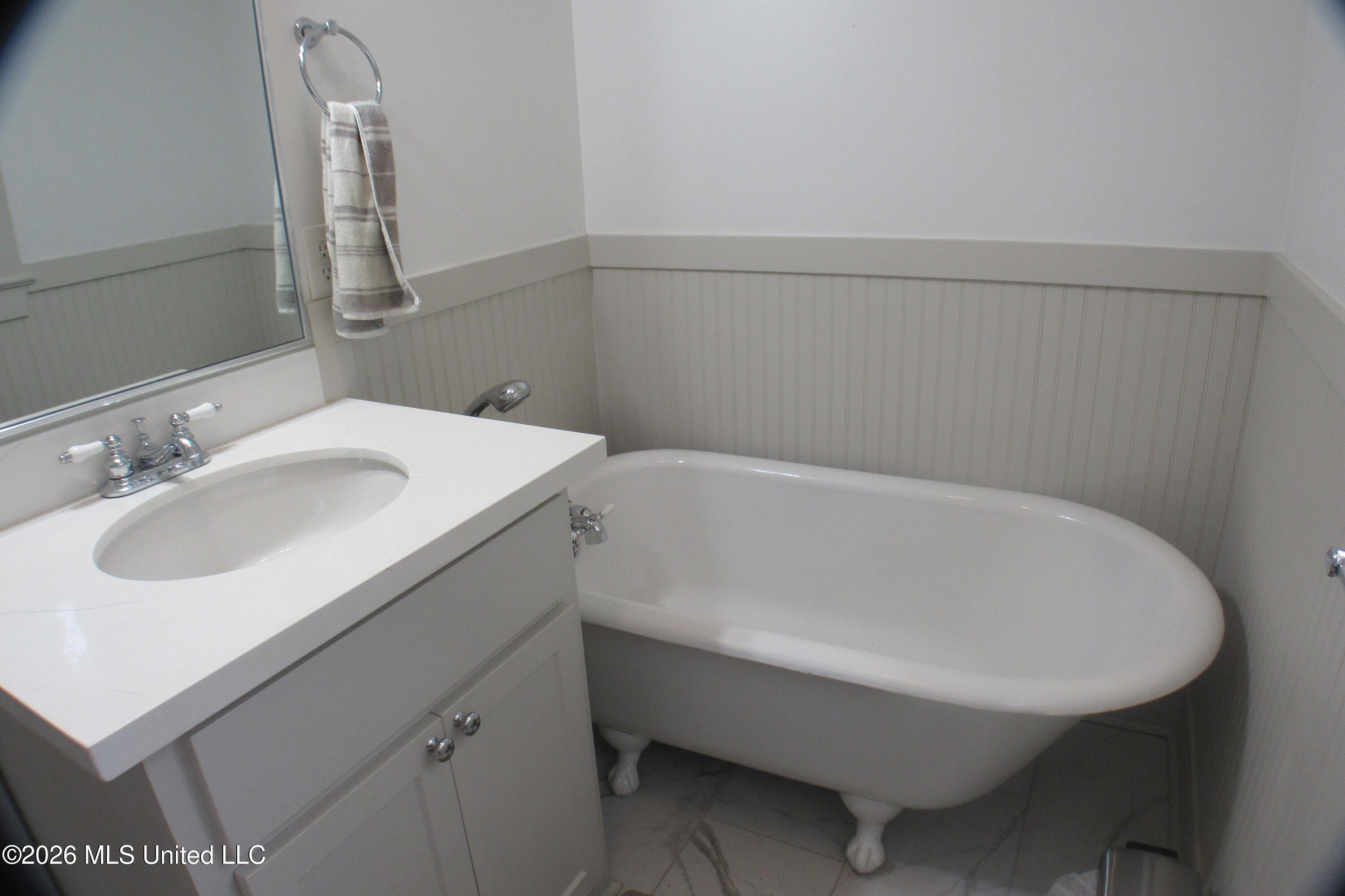 111 Pinehaven Drive Property Photo 16
