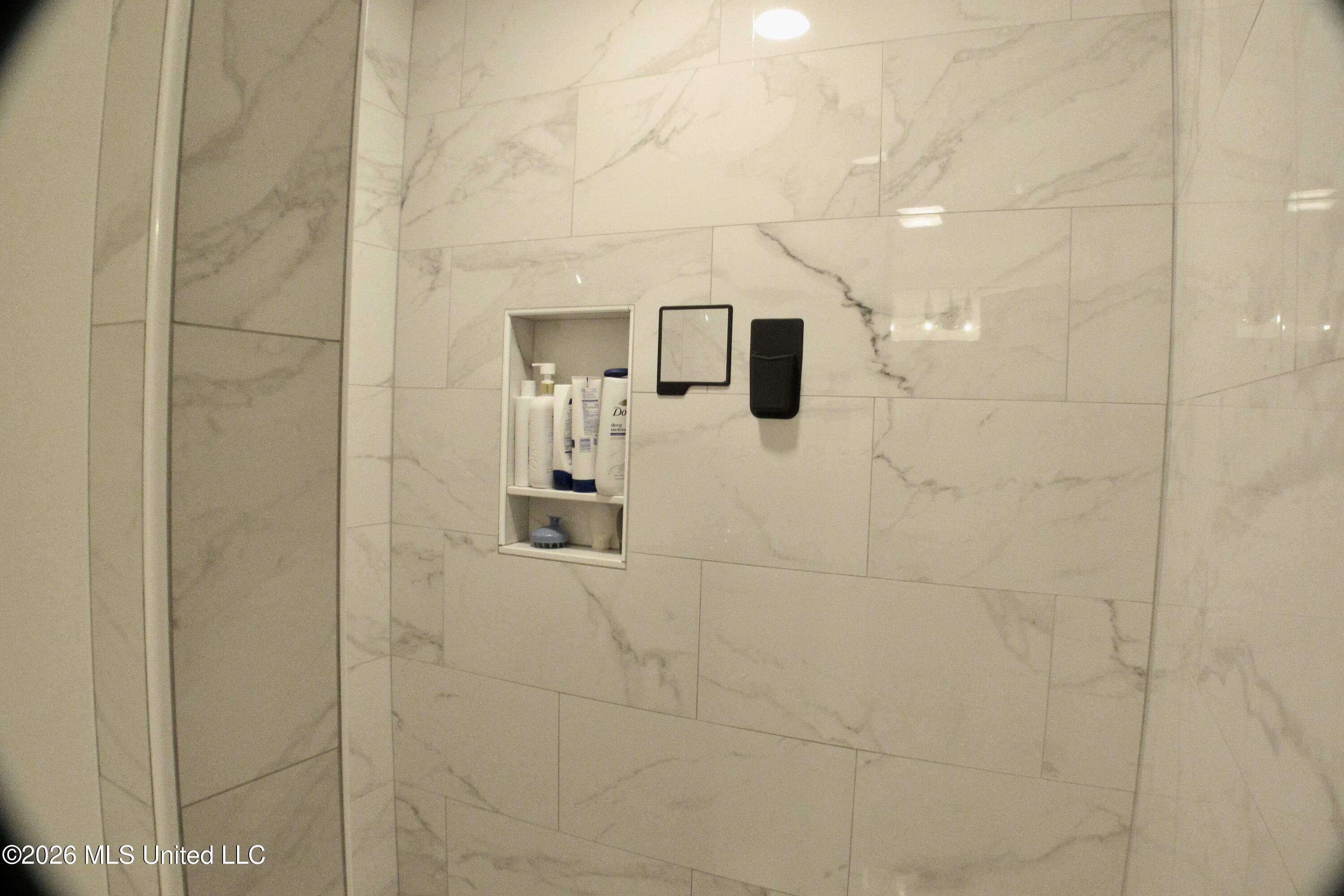 111 Pinehaven Drive Property Photo 22