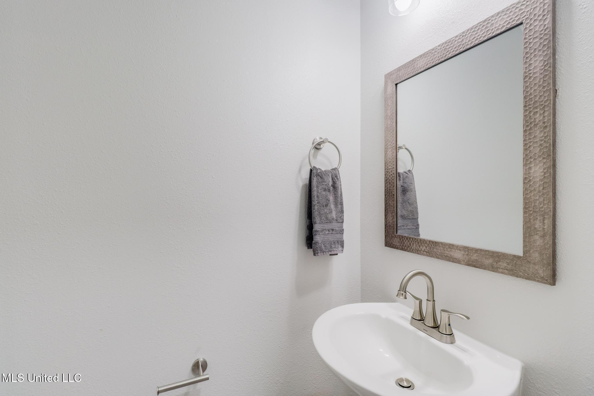 229 Milray Lane Property Photo 13