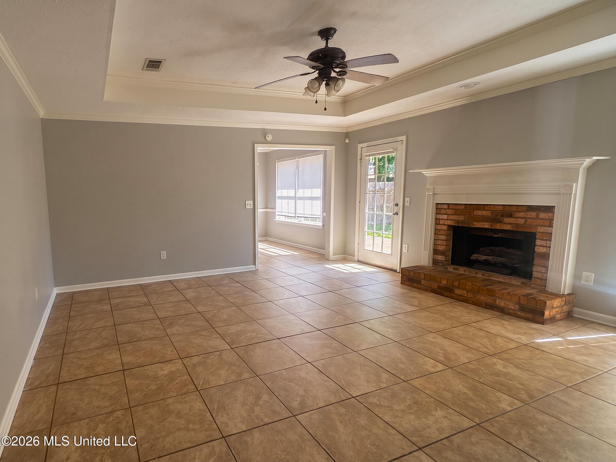 140 Willow Oak Lane Property Photo 4