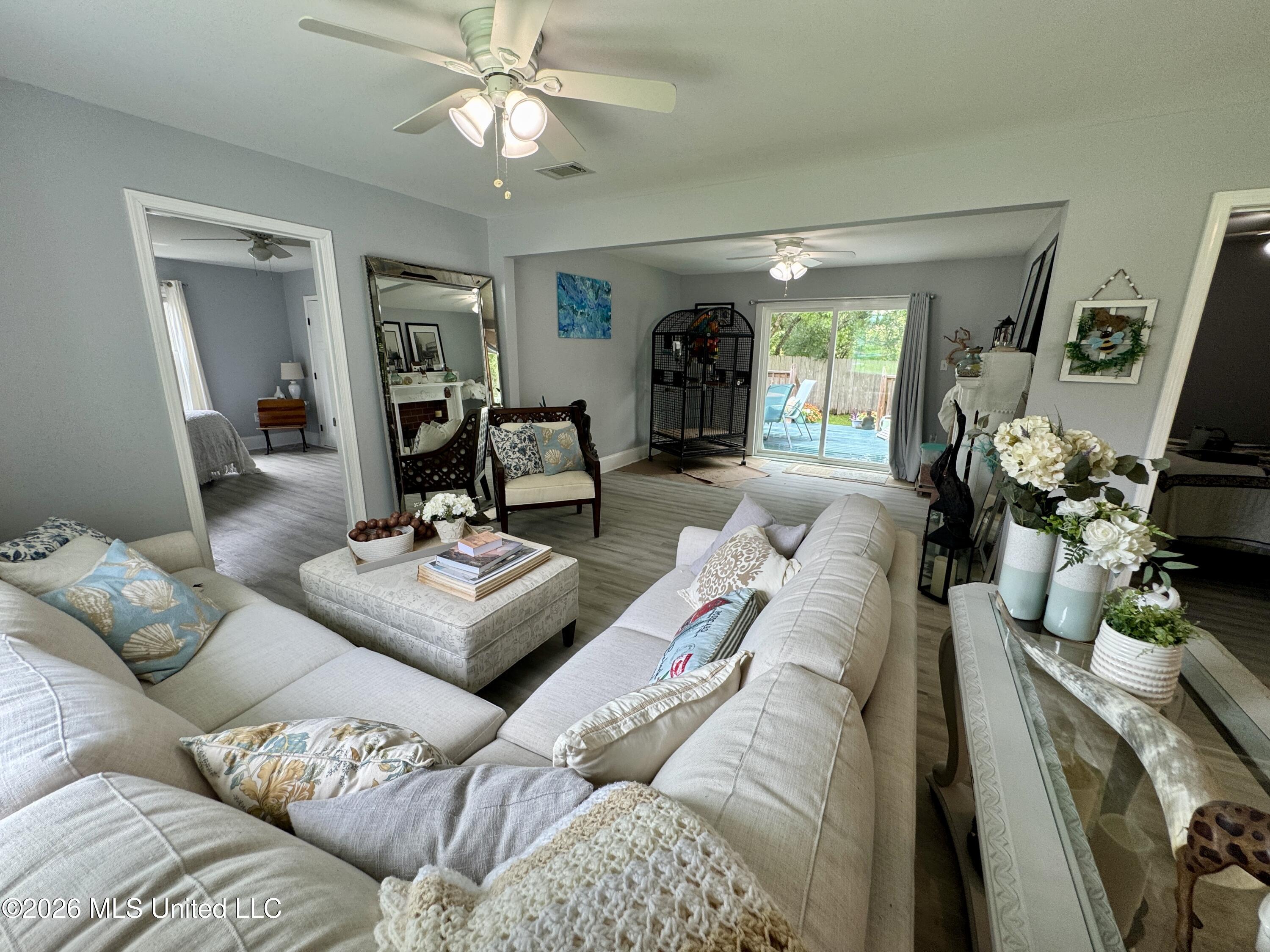 13011 Michael Street Property Photo 17
