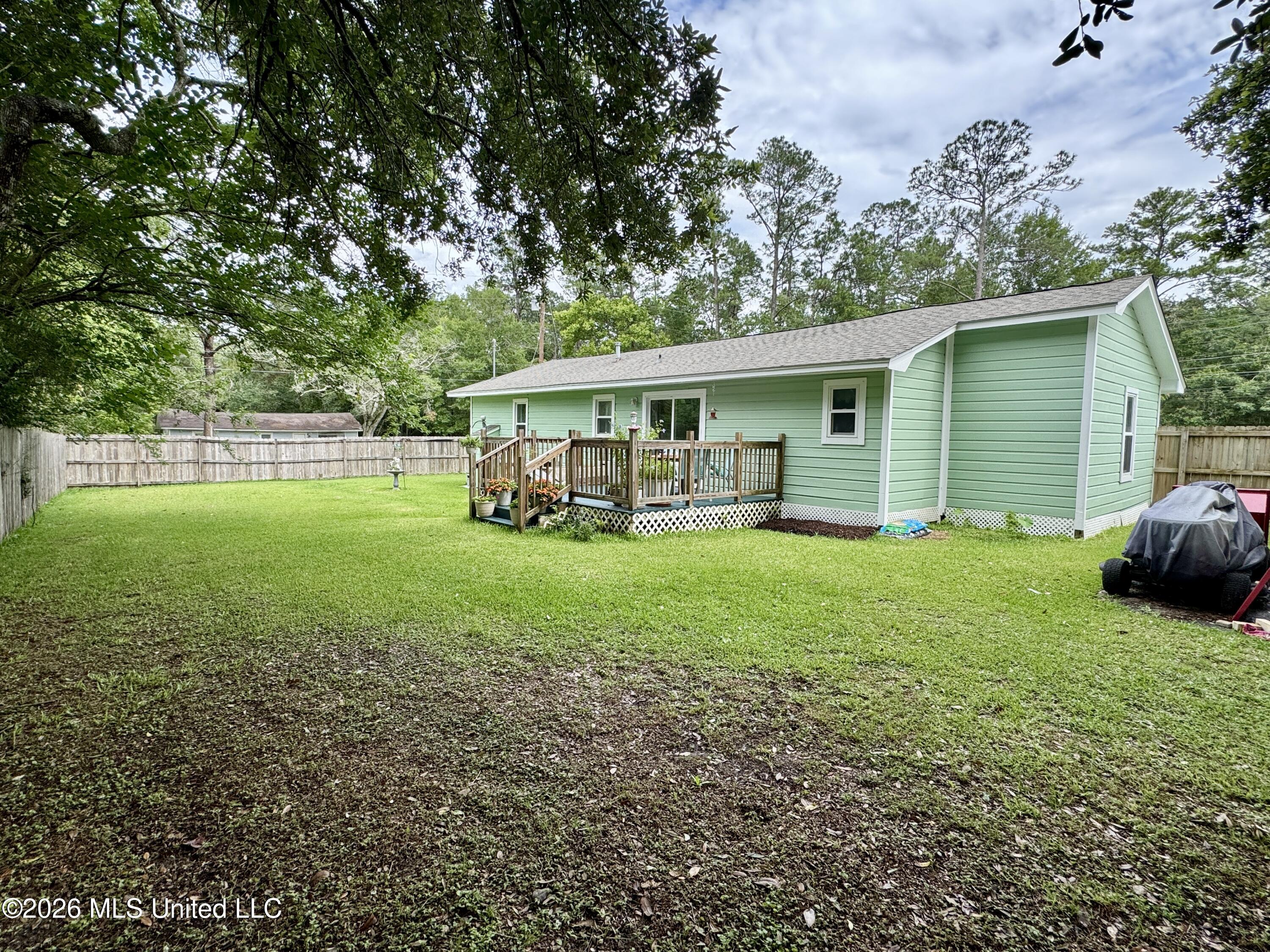 13011 Michael Street Property Photo 27