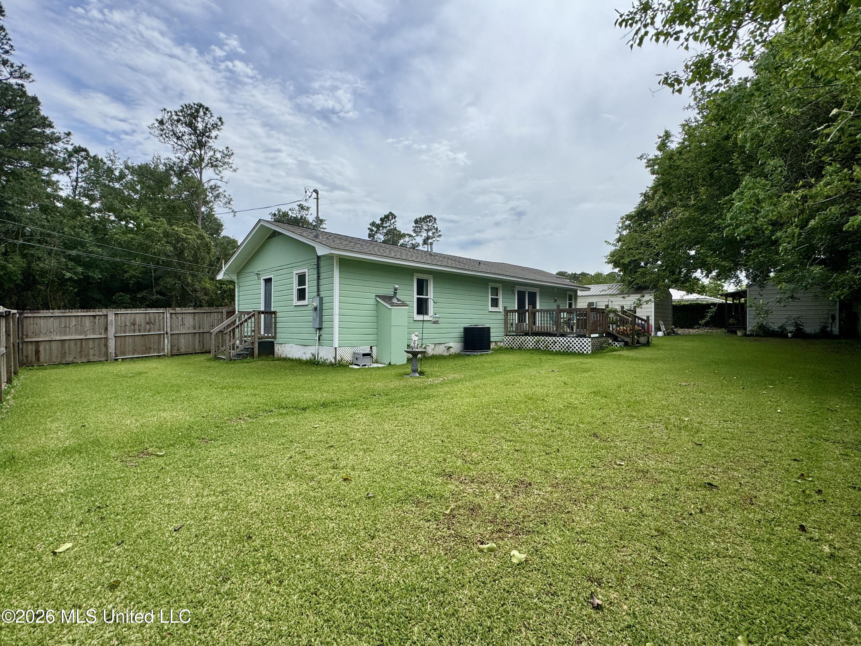 13011 Michael Street Property Photo 28