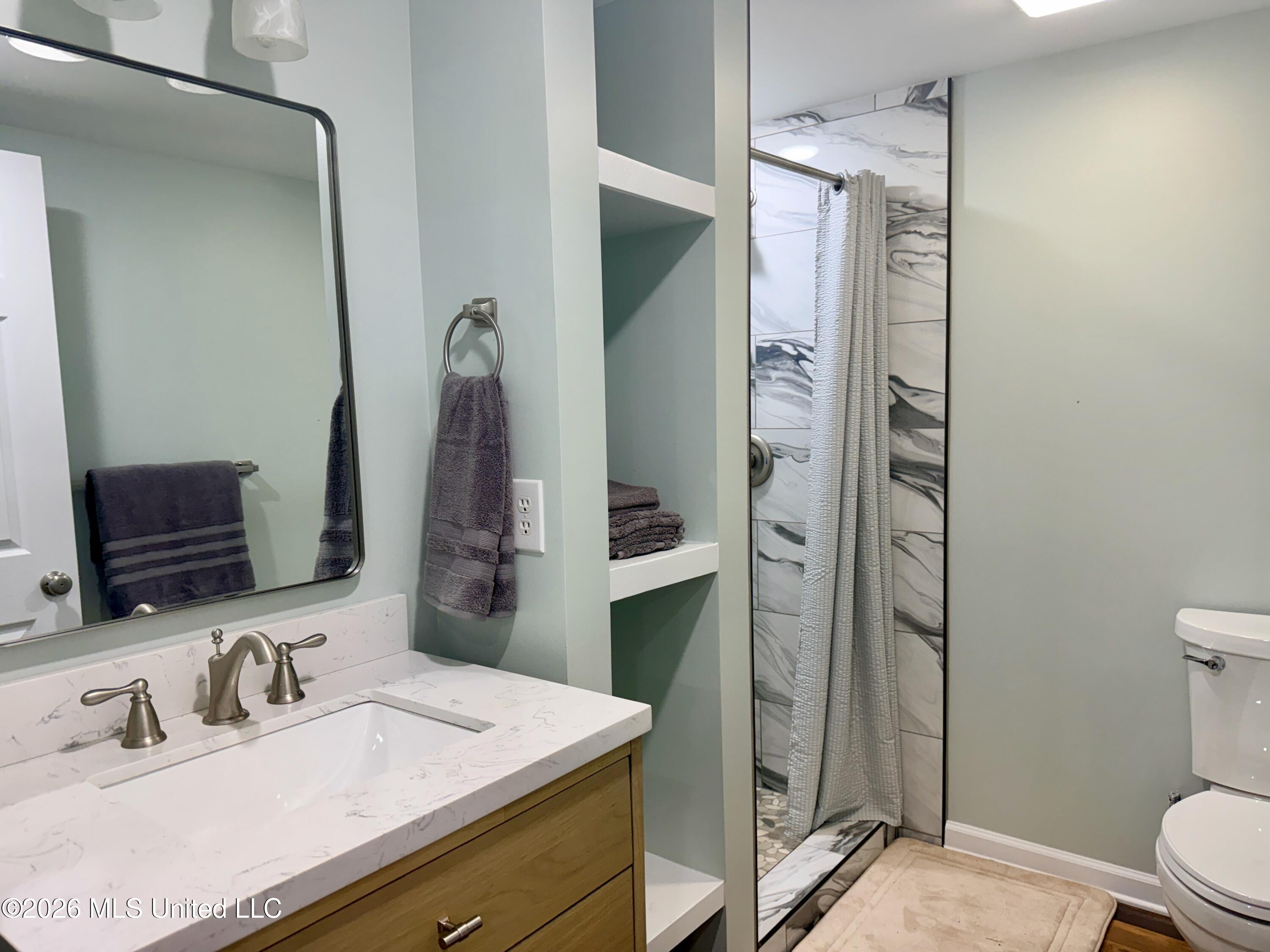 2109 Pascagoula River Dr Property Photo 8