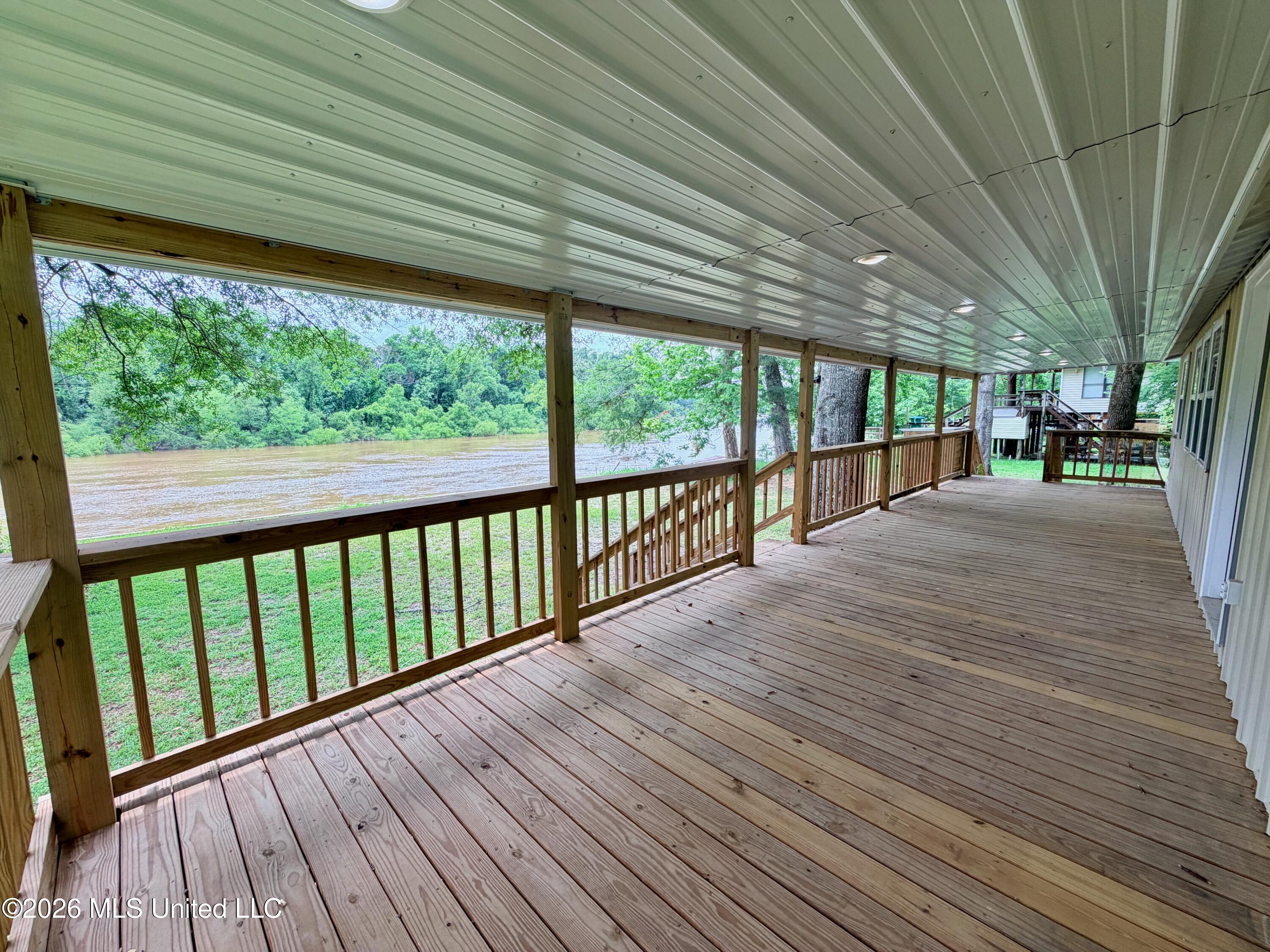 2109 Pascagoula River Dr Property Photo 19