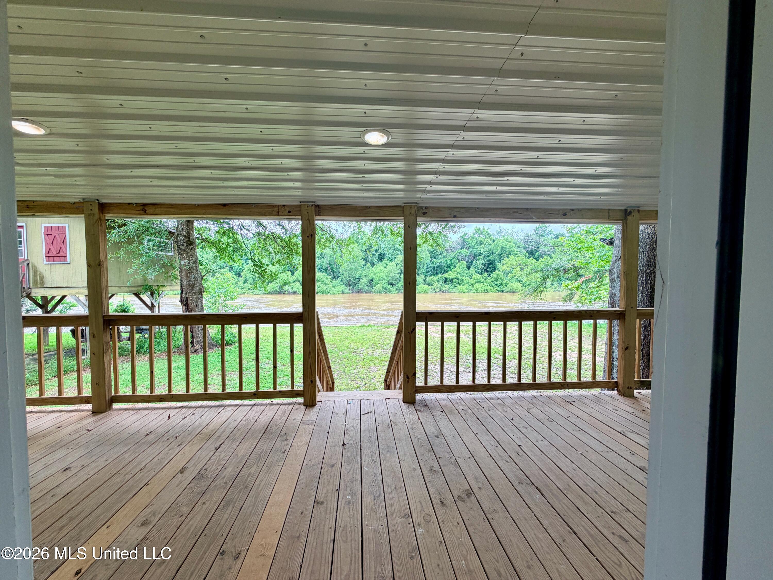 2109 Pascagoula River Dr Property Photo 22