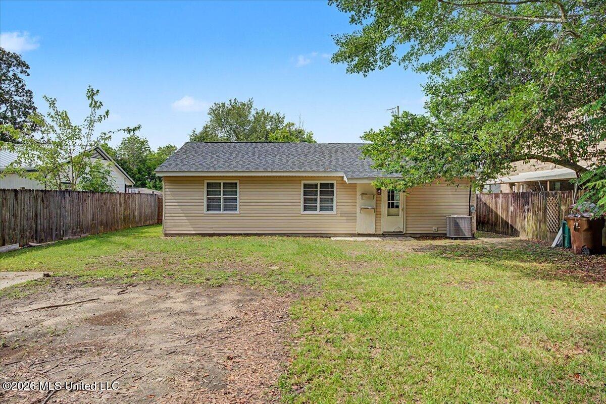 1775 Vaughn Street Property Photo 11