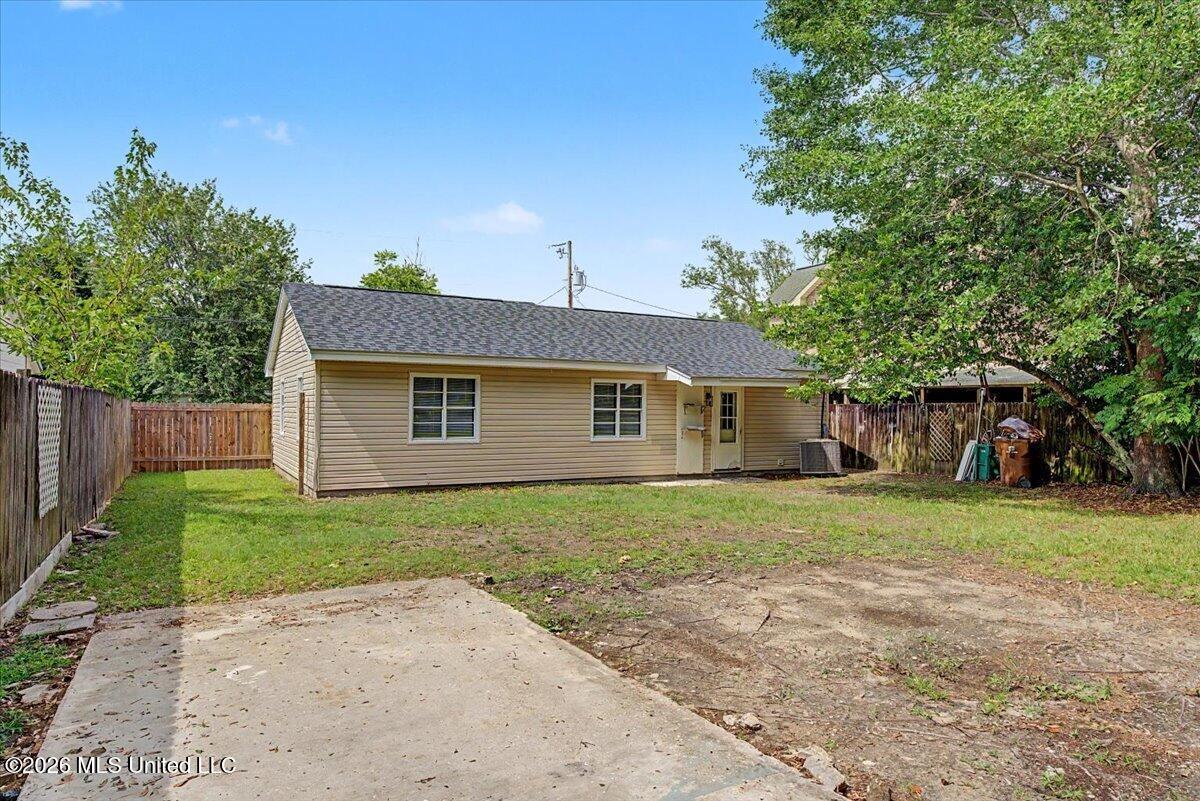 1775 Vaughn Street Property Photo 12