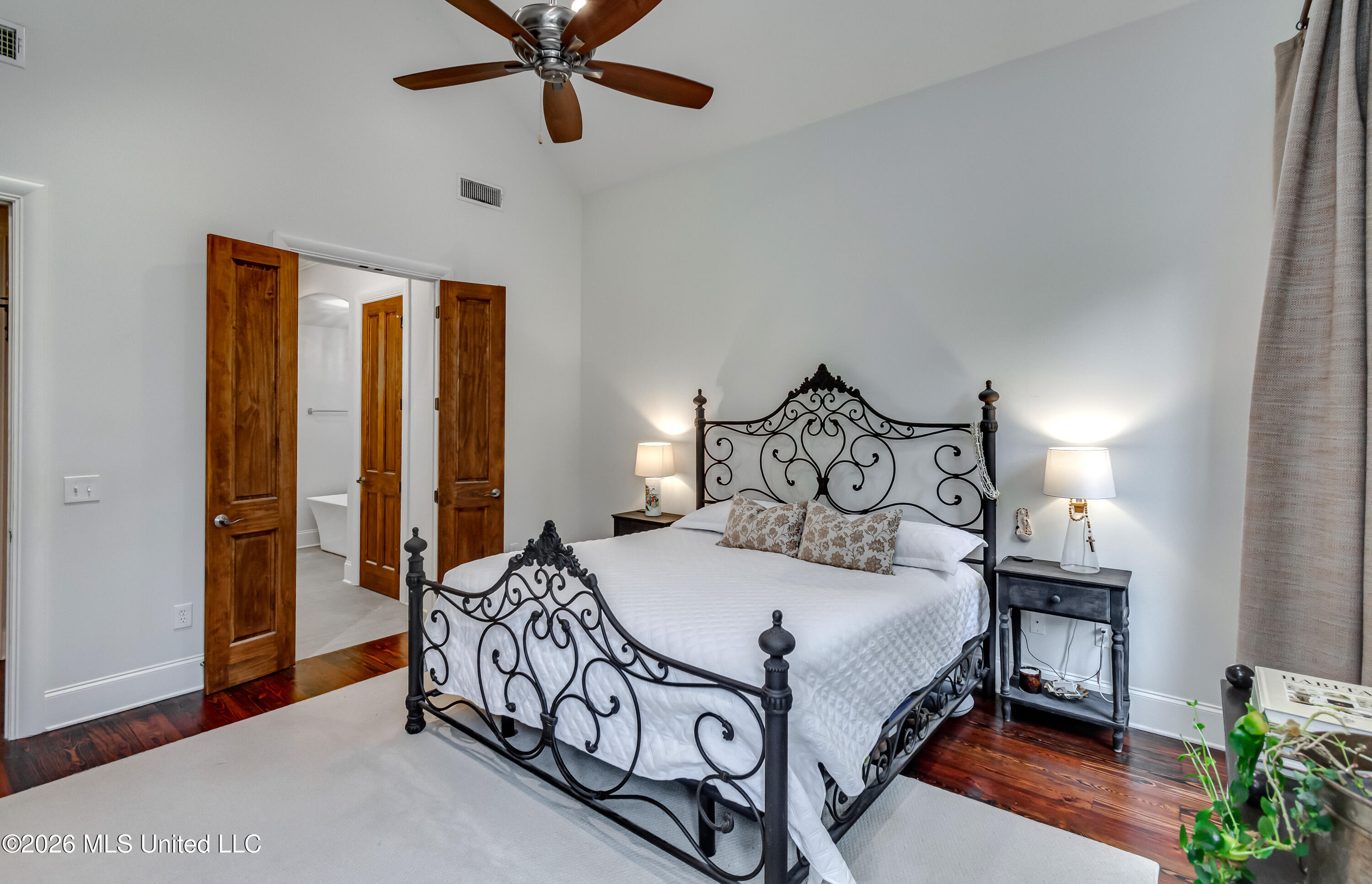 110 Bristol Lane Property Photo 32