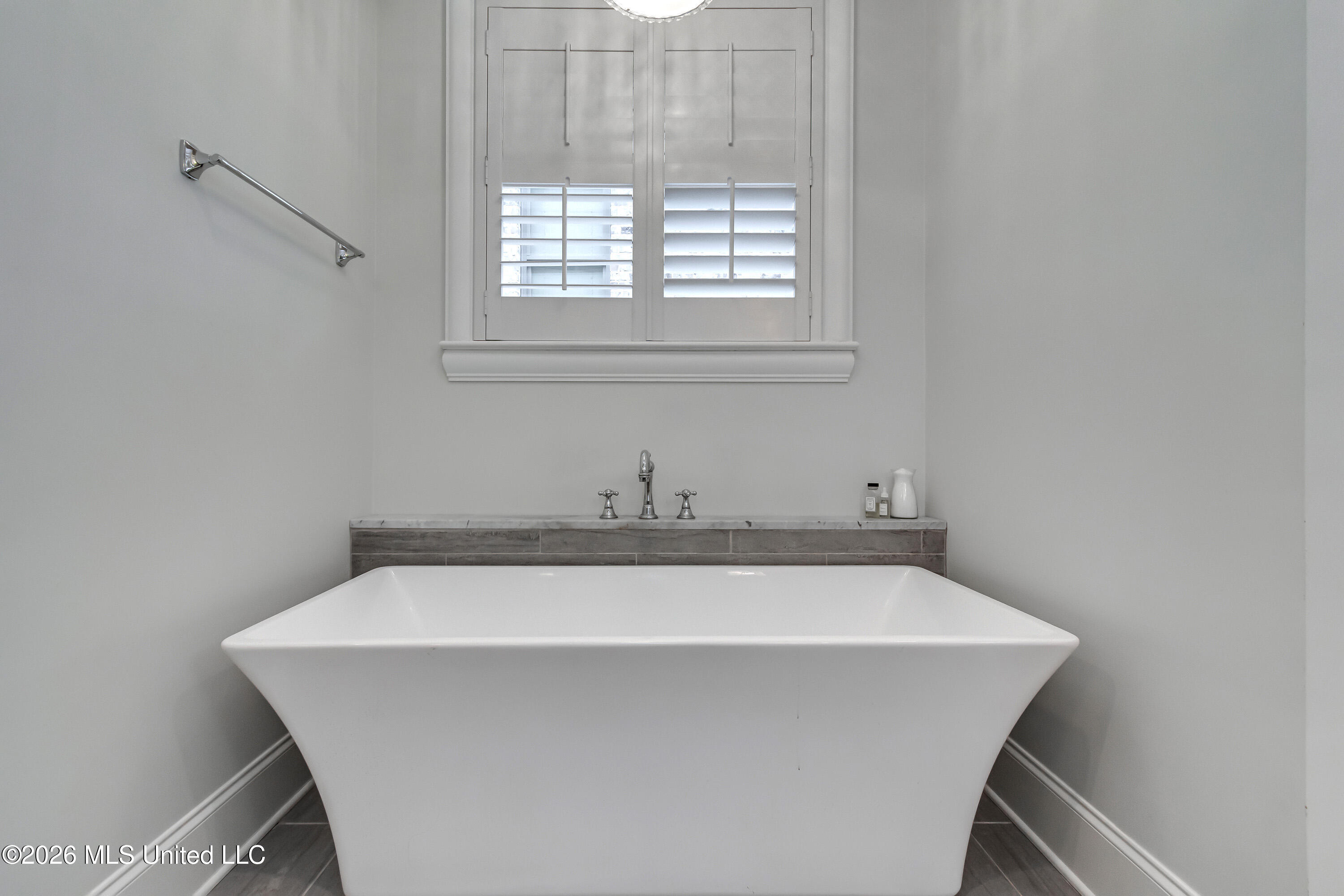 110 Bristol Lane Property Photo 37