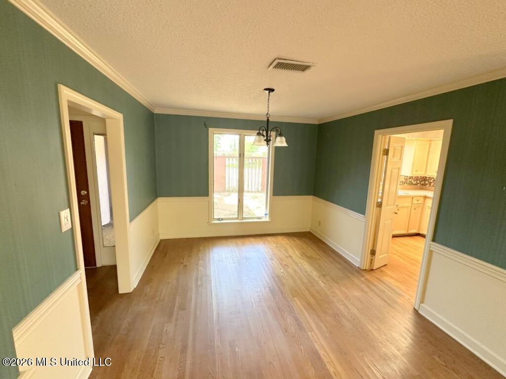 566 S Deerfield Drive Property Photo 10