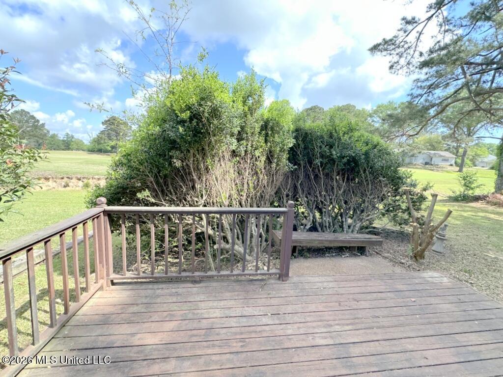 566 S Deerfield Drive Property Photo 29
