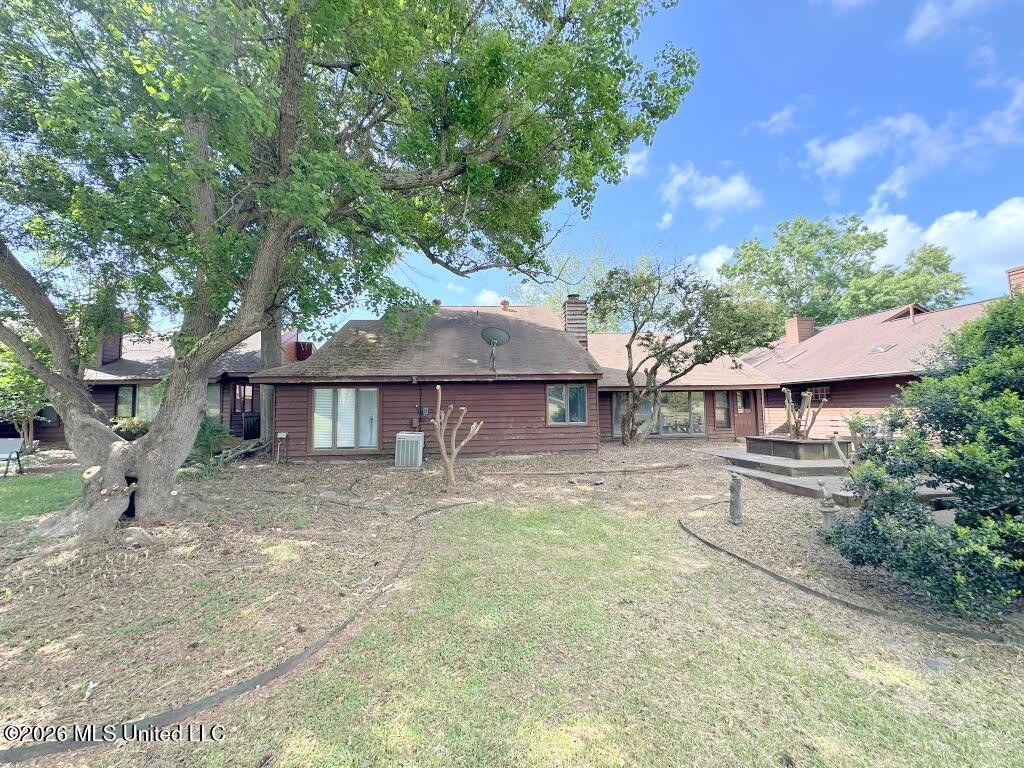 566 S Deerfield Drive Property Photo 33
