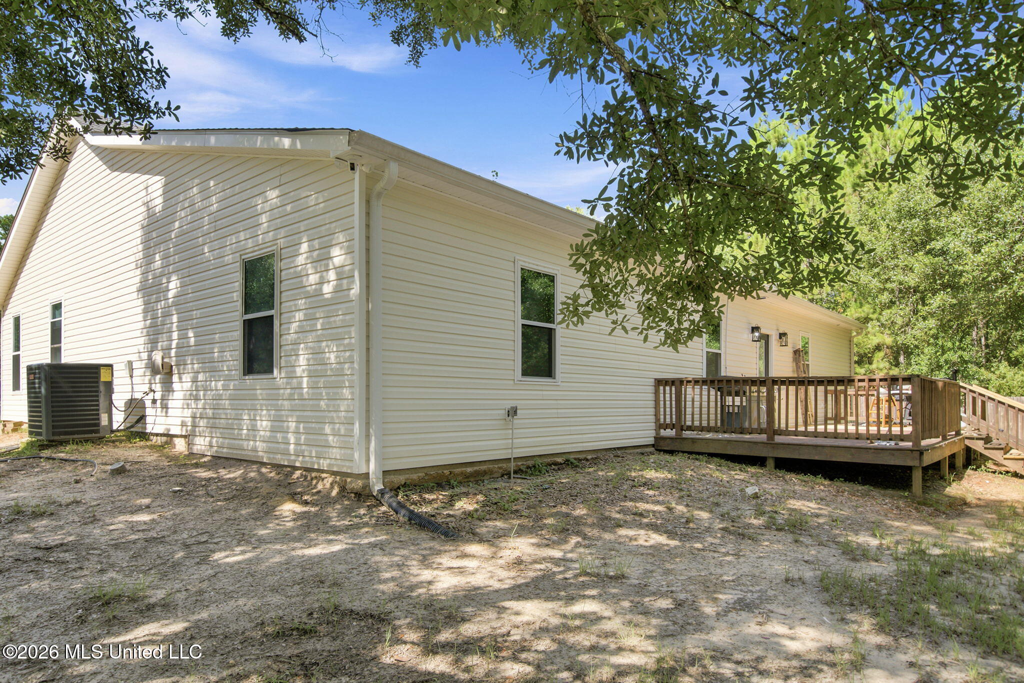6043 Holly Drive Property Photo 13