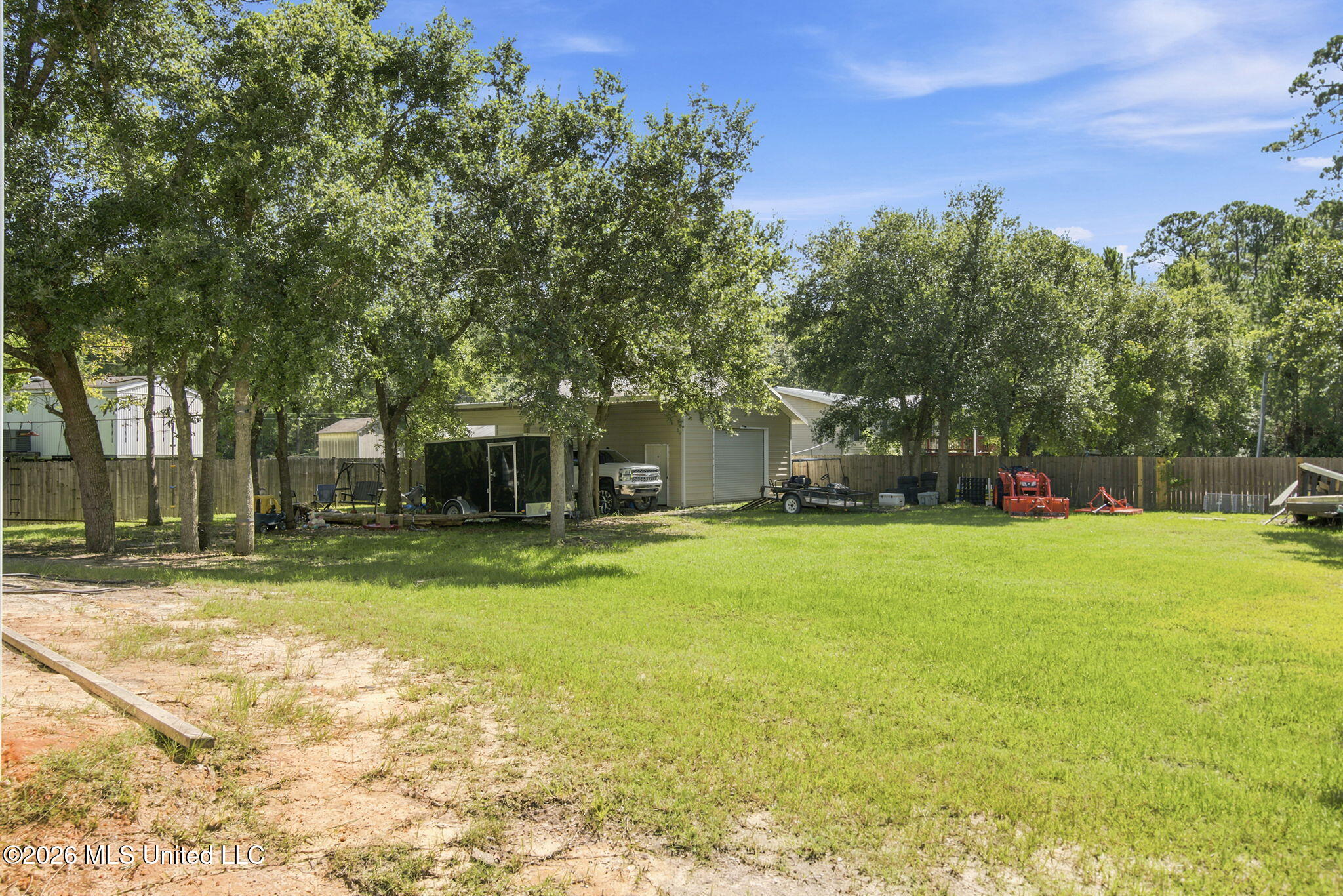 6043 Holly Drive Property Photo 14