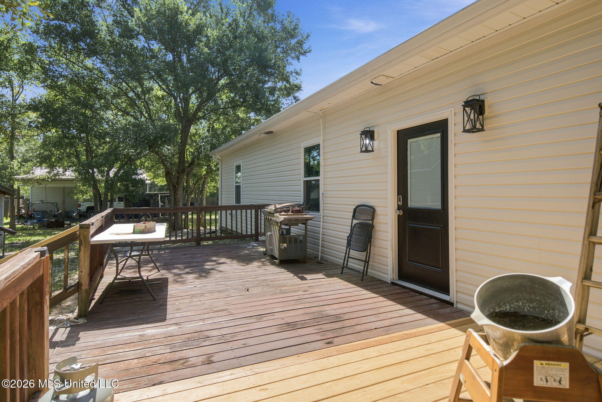 6043 Holly Drive Property Photo 15