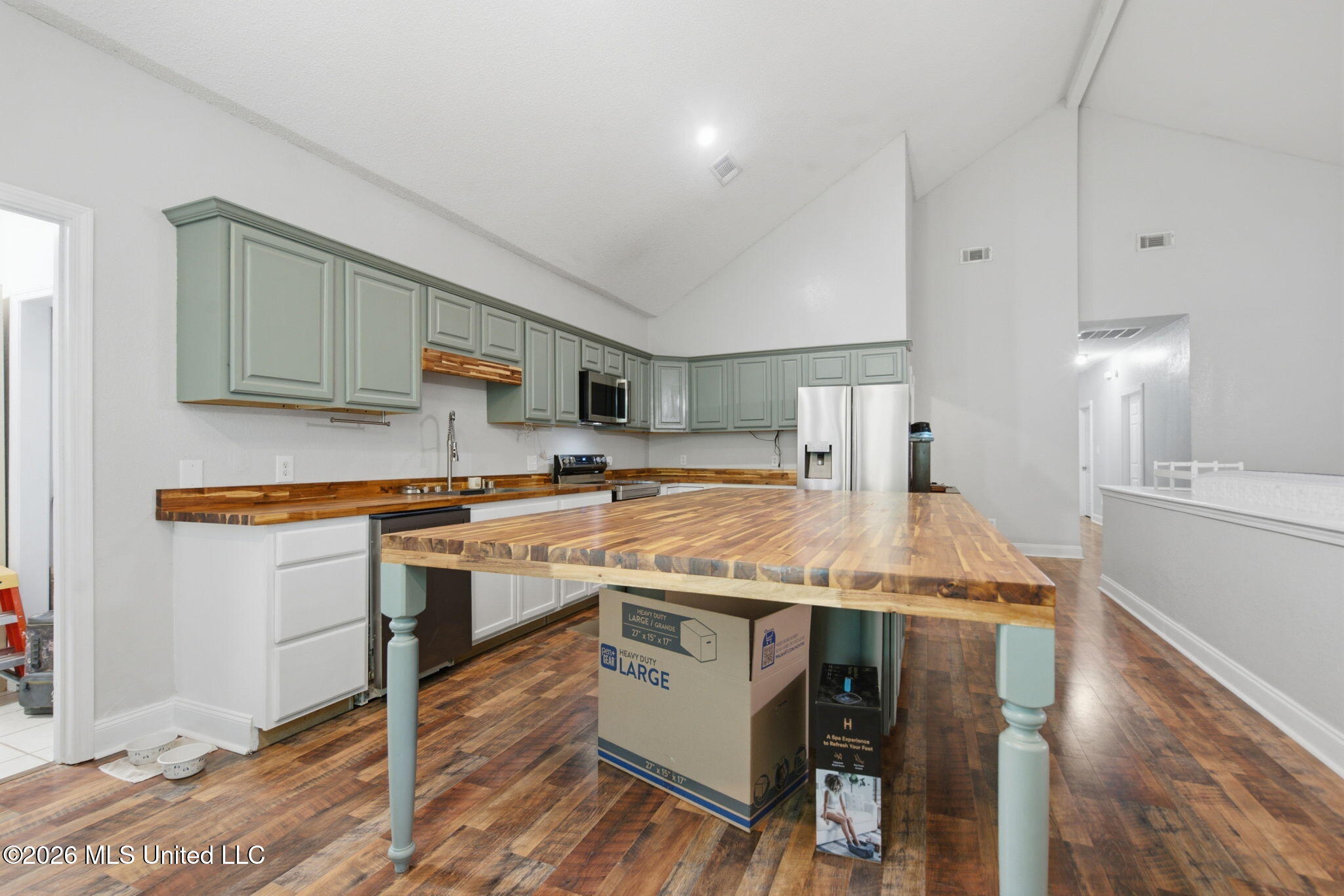 6043 Holly Drive Property Photo 28