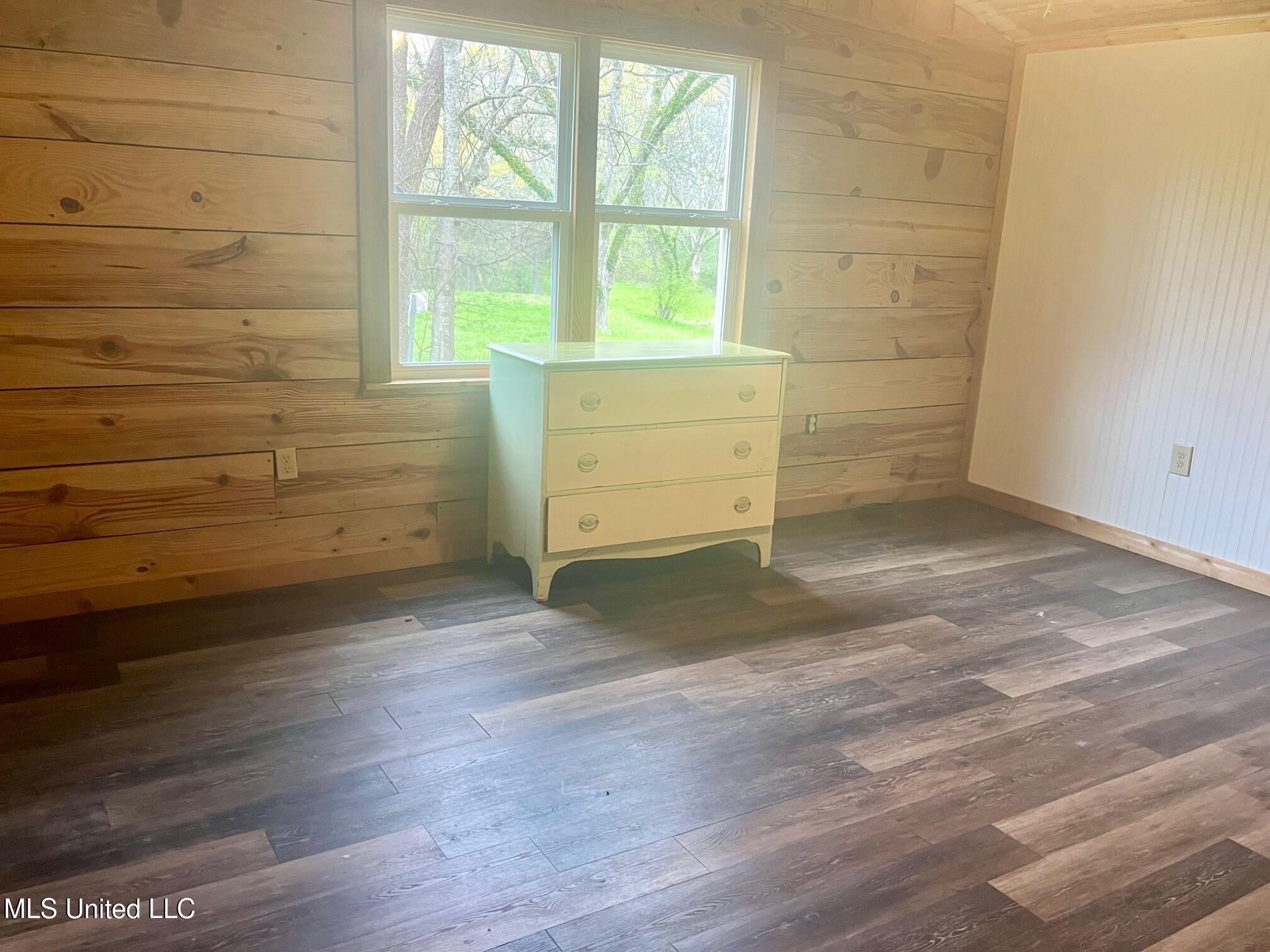 17 B Street Property Photo 16