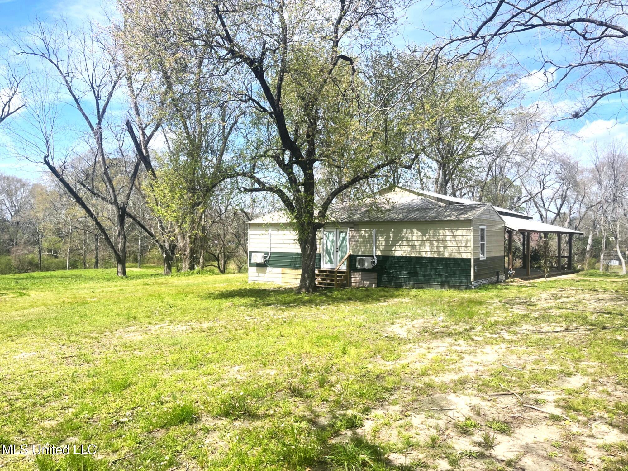 17 B Street Property Photo 26